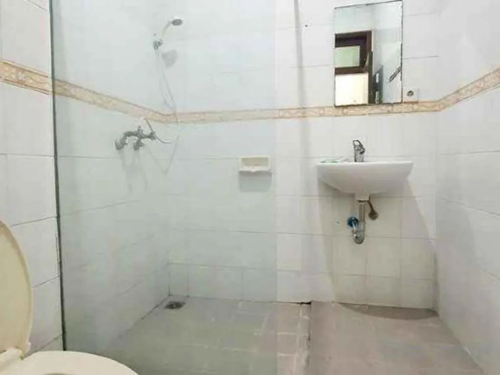 Larisae Setia Kawan Hotel