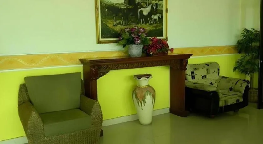 Larisae Setia Kawan Hotel