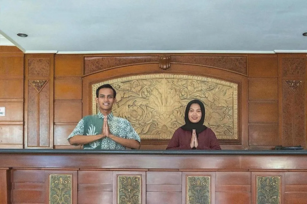 Larisae Setia Kawan Hotel