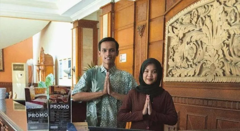 Larisae Setia Kawan Hotel