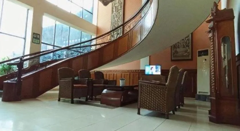 Larisae Setia Kawan Hotel