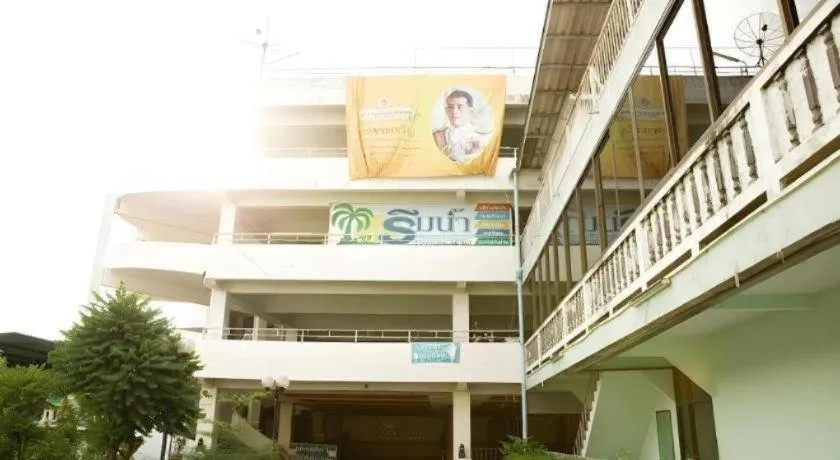 Rimnam Hotel Suk Sawat 70