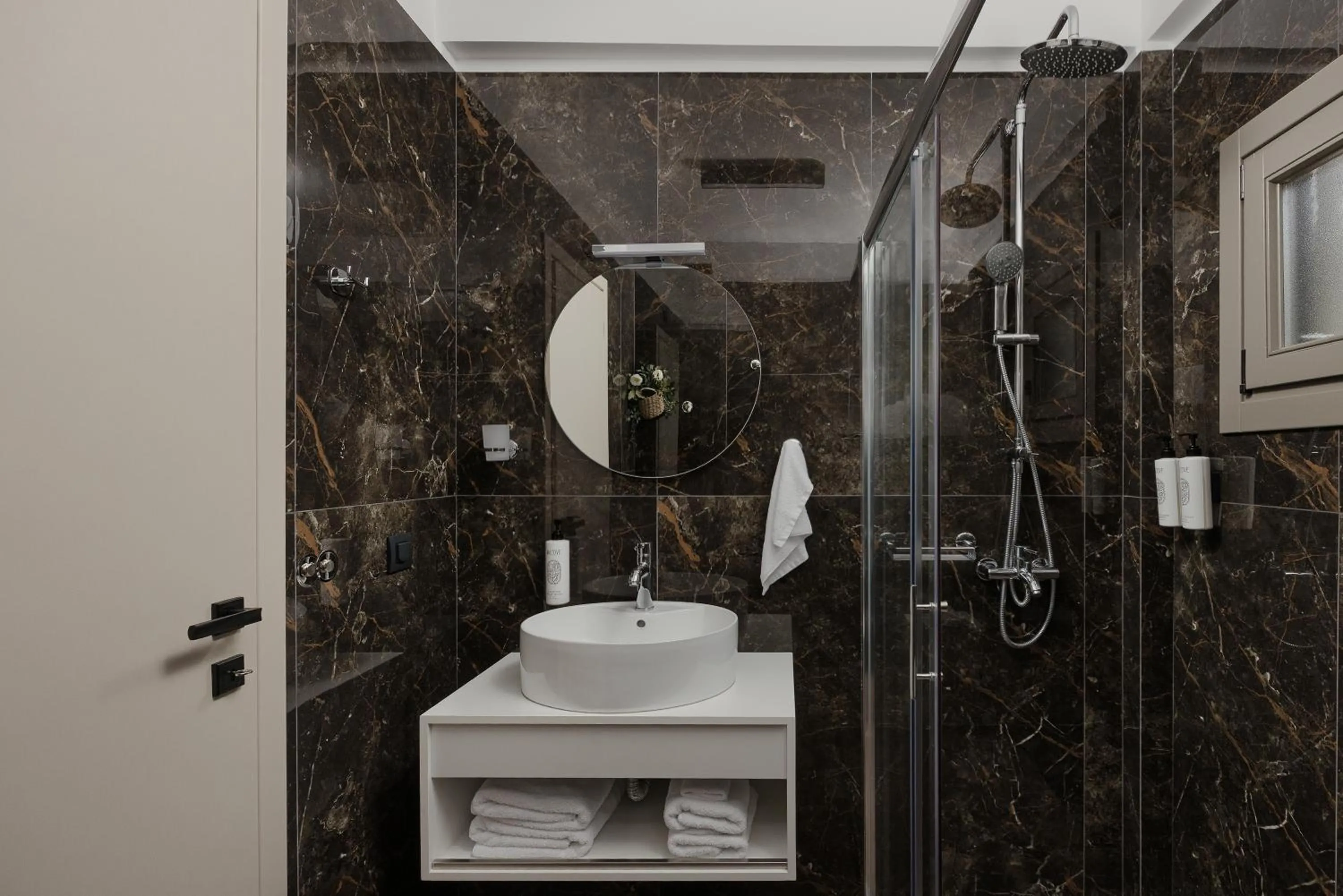 Shower in Castle View Ioannina