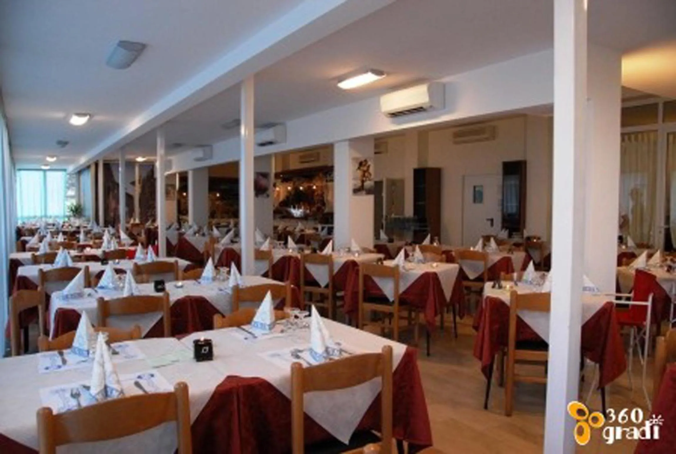 Restaurant/places to eat in Hotel Galles Rimini