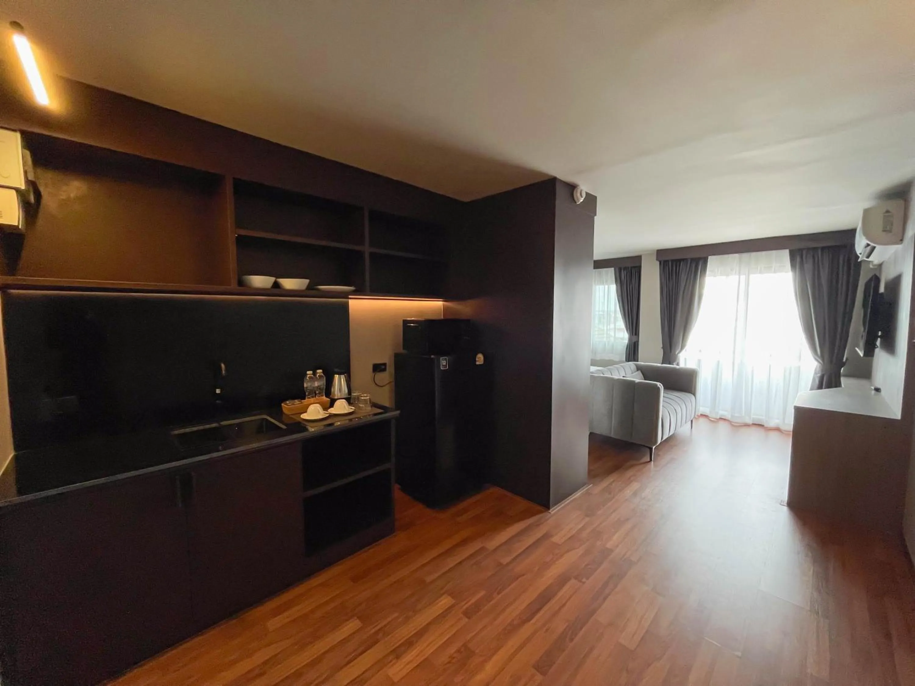 Photo of the whole room in We Hotel