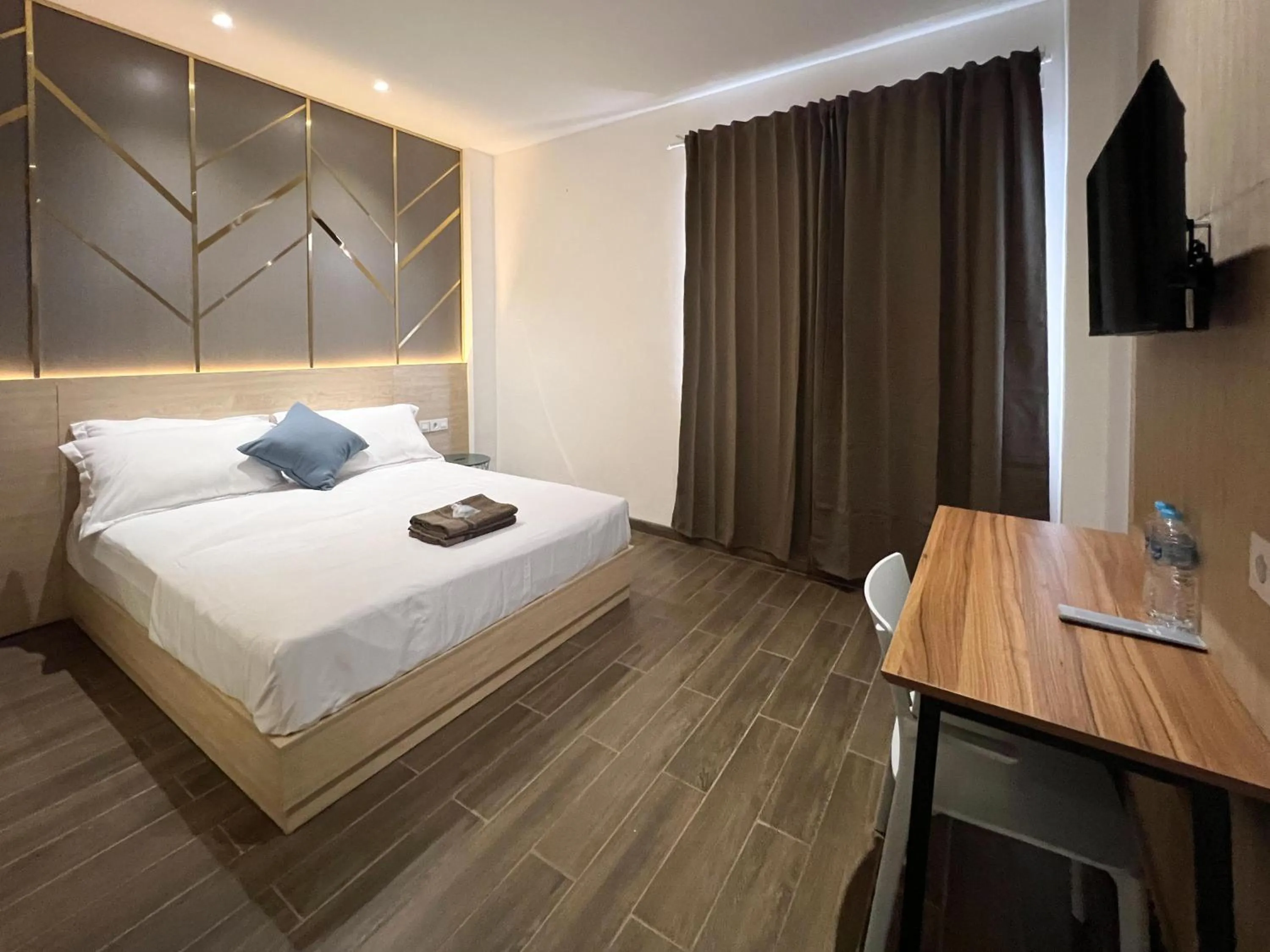 Bedroom, Bed in Box City Hotel Mojokerto