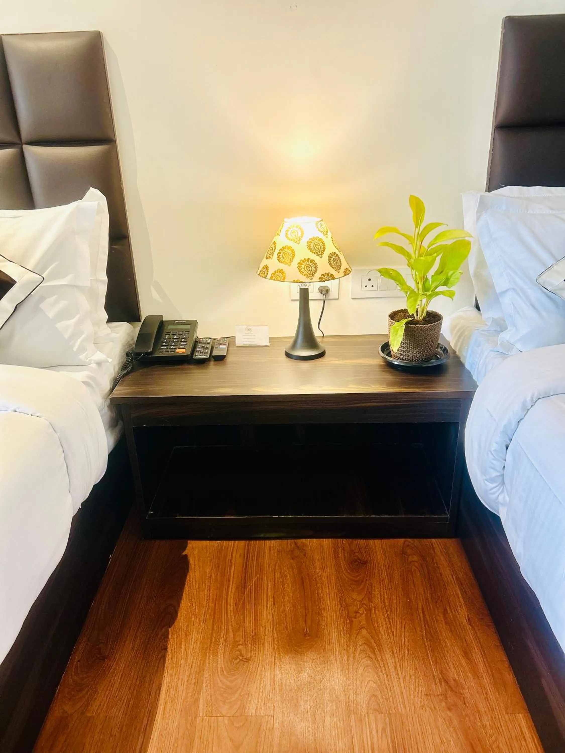 Bed in Hotel Mazong Crest