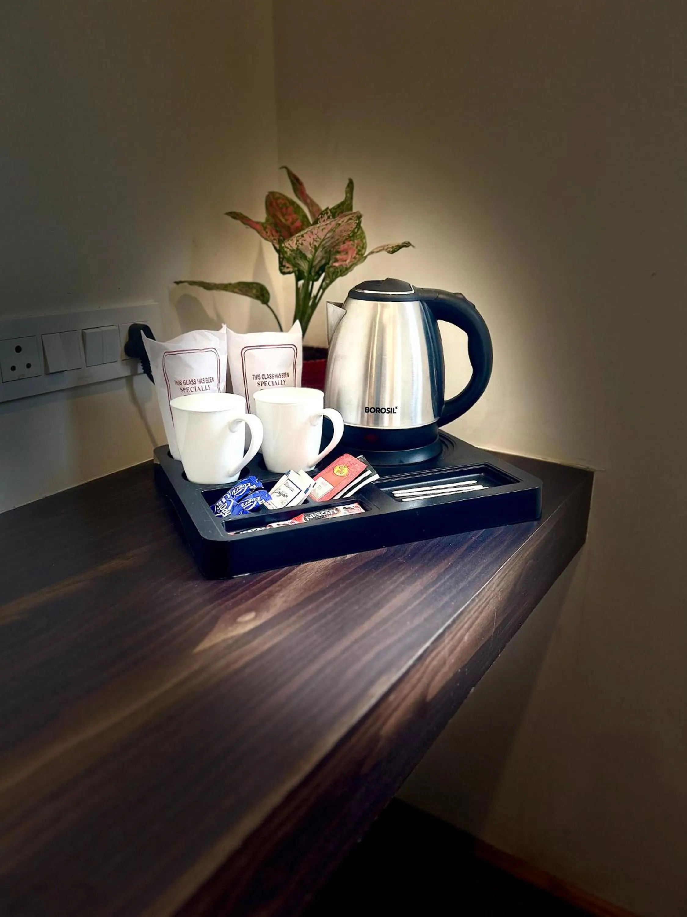 Coffee/tea facilities in Hotel Mazong Crest