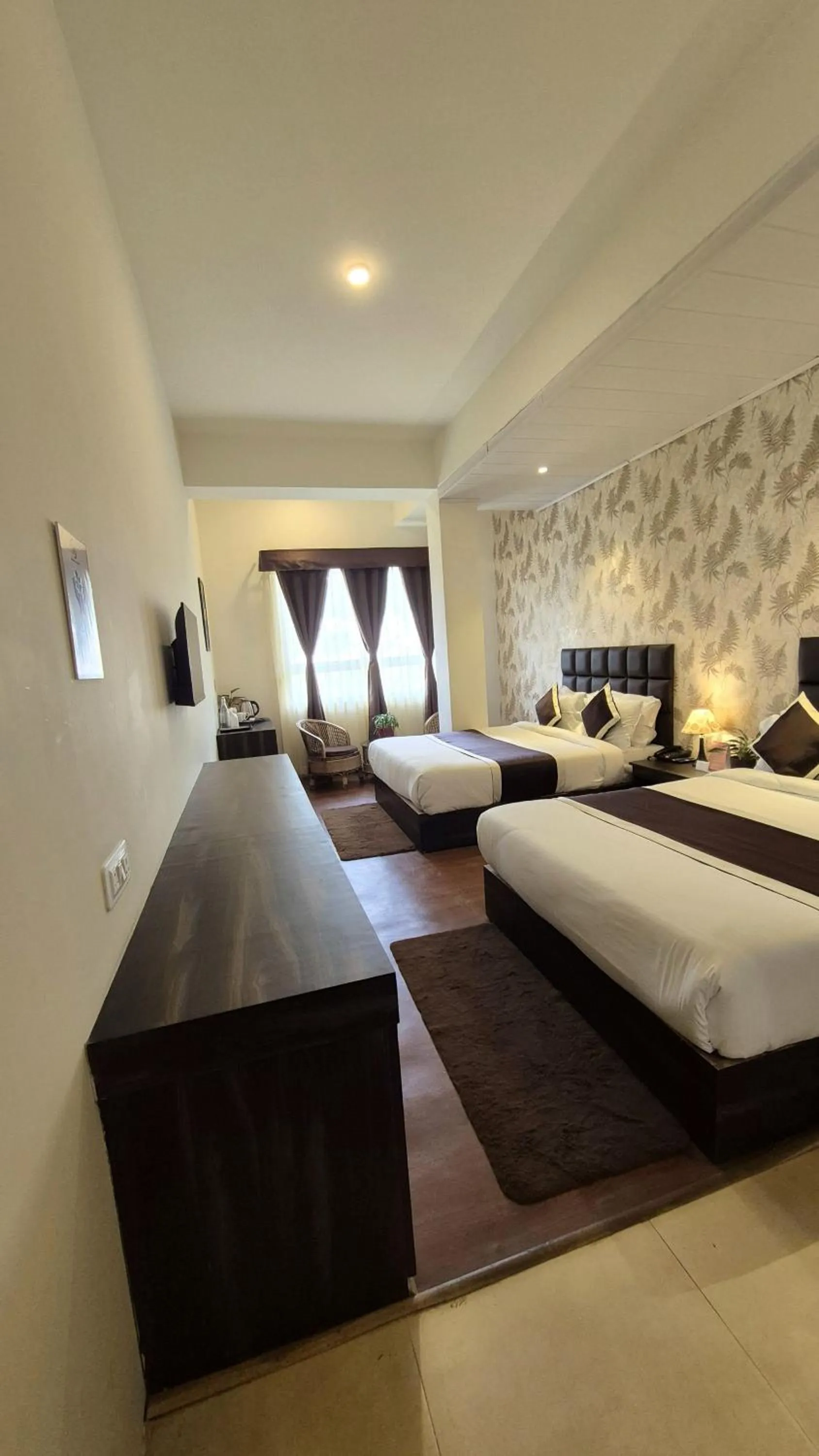 Bed in Hotel Mazong Crest