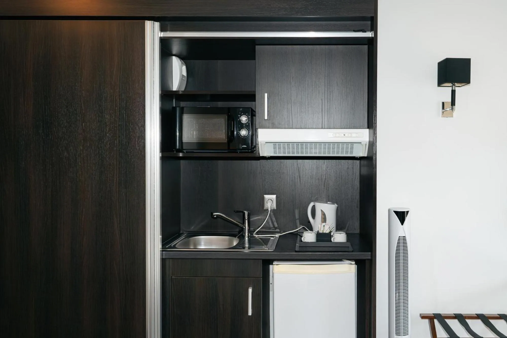 Kitchen or kitchenette in Westotel Life Nantes Carquefou