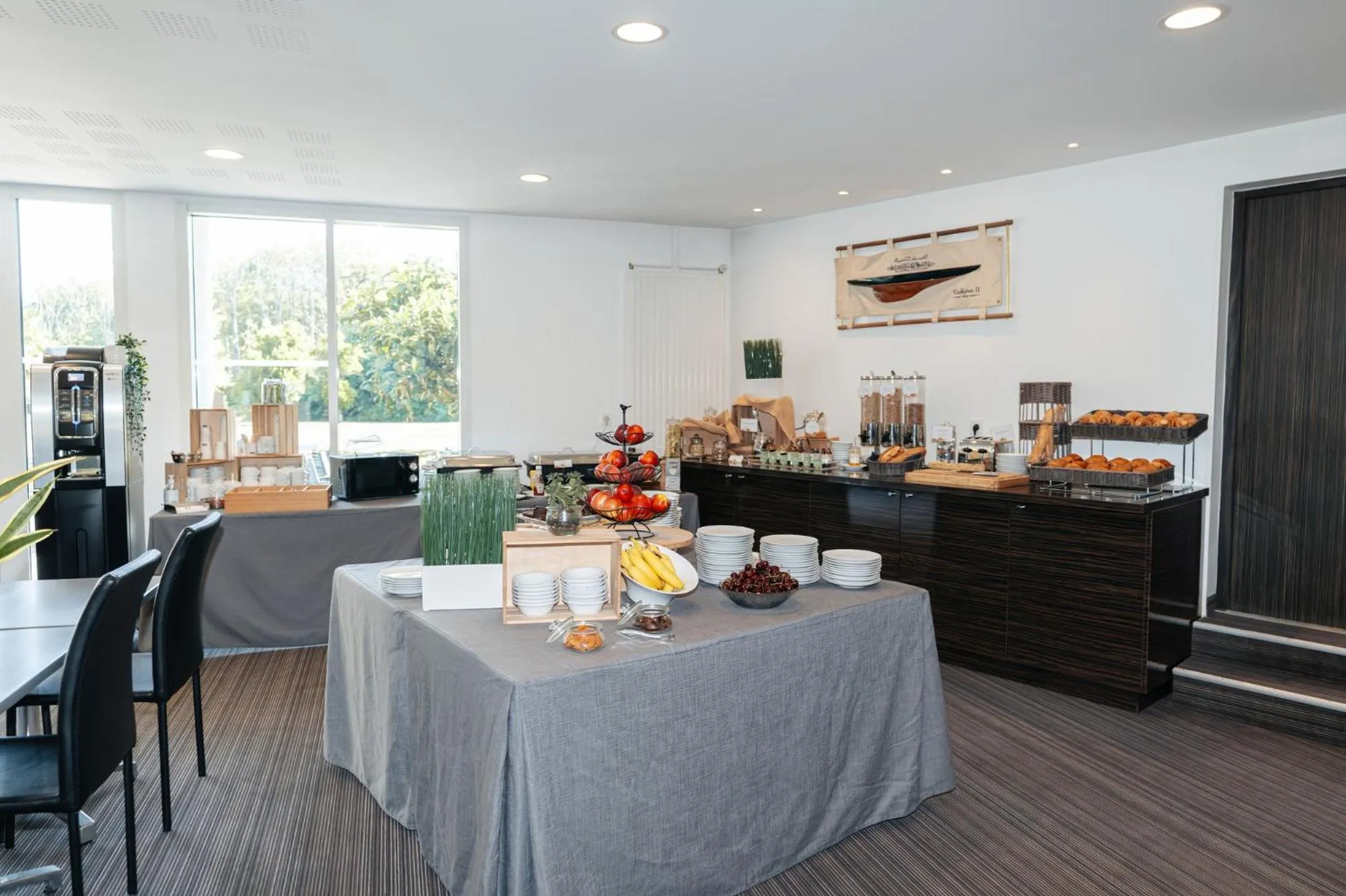 Continental breakfast in Westotel Life Nantes Carquefou