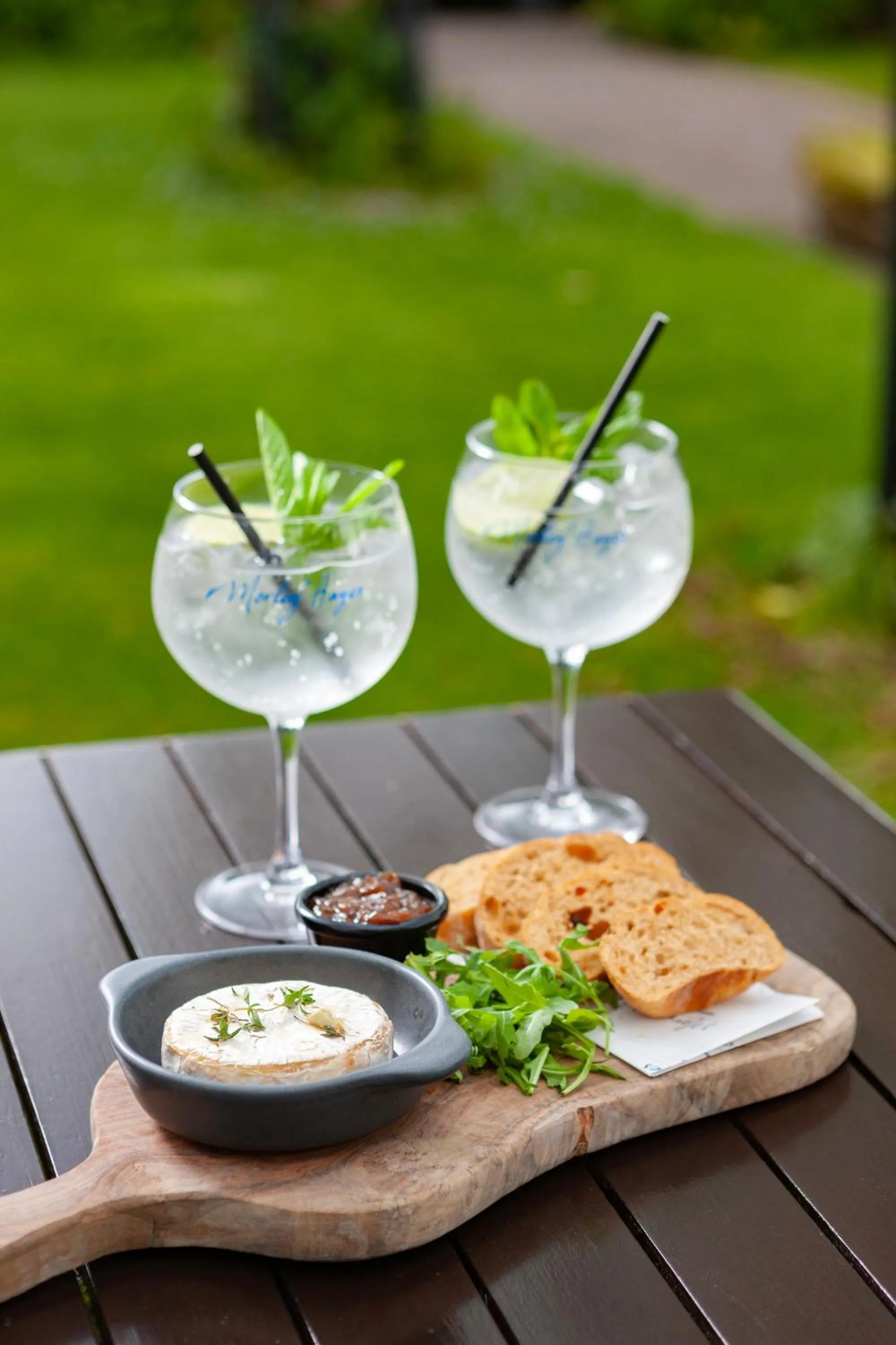 Restaurant/places to eat in Morley Hayes Hotel