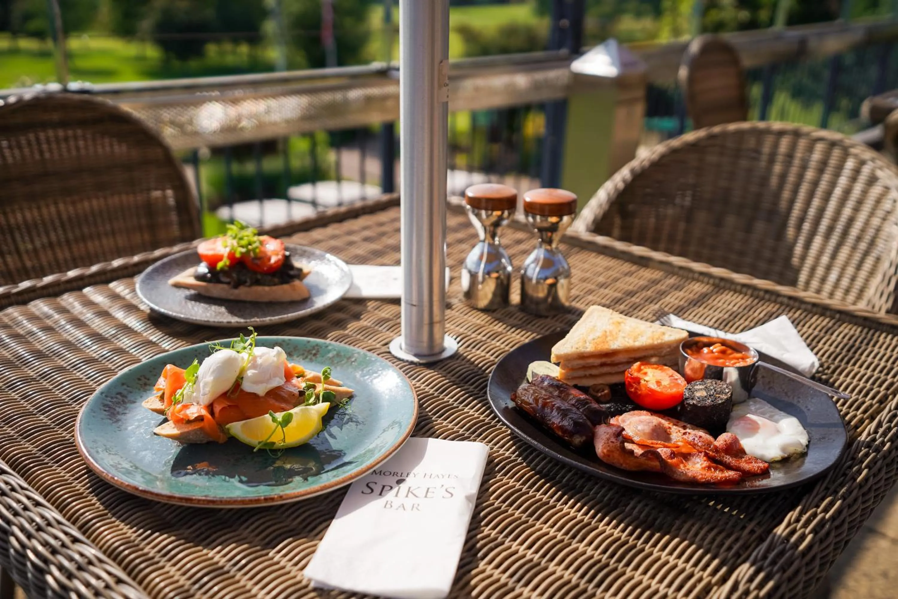 Restaurant/places to eat in Morley Hayes Hotel