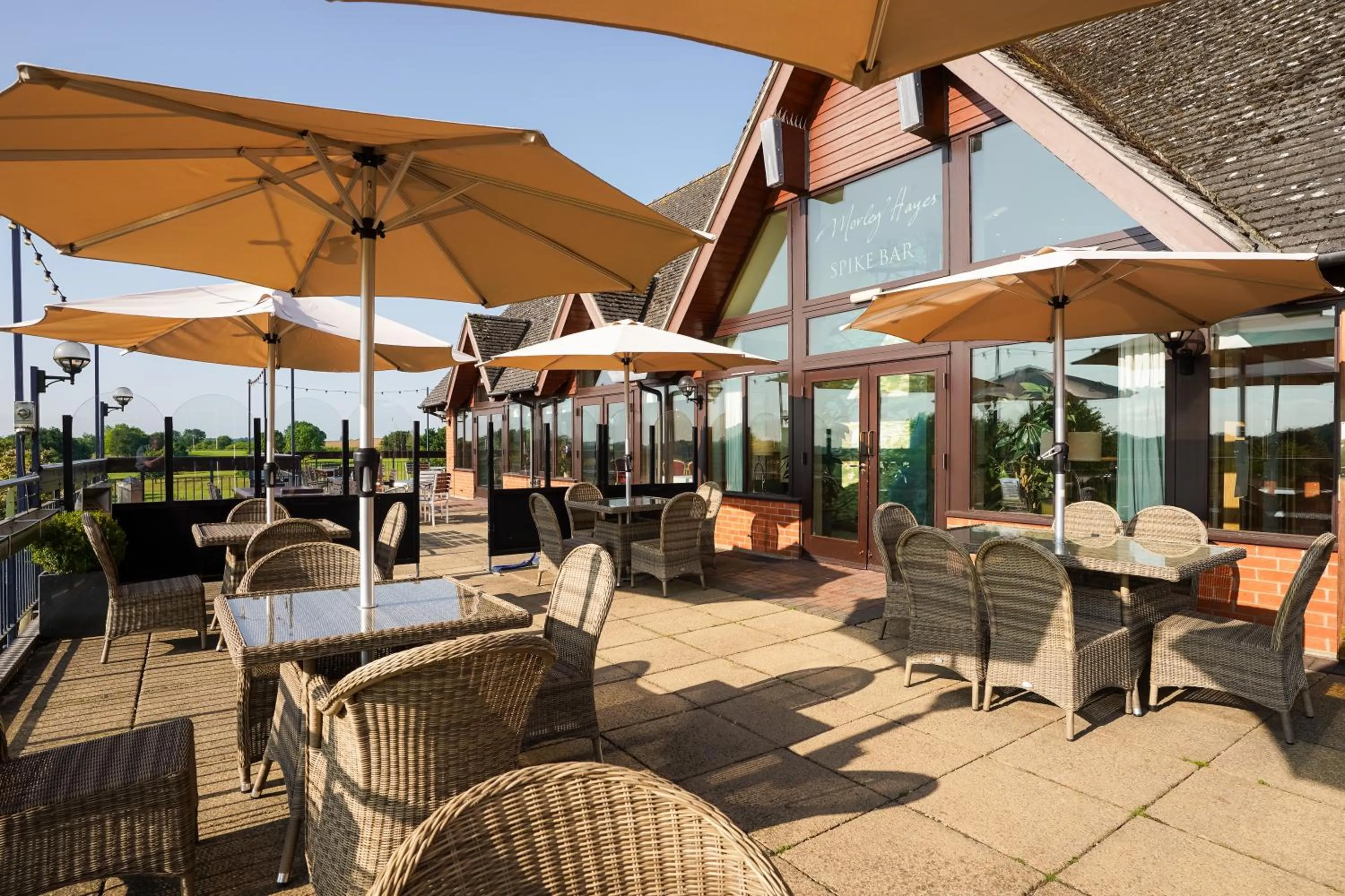 Restaurant/places to eat in Morley Hayes Hotel