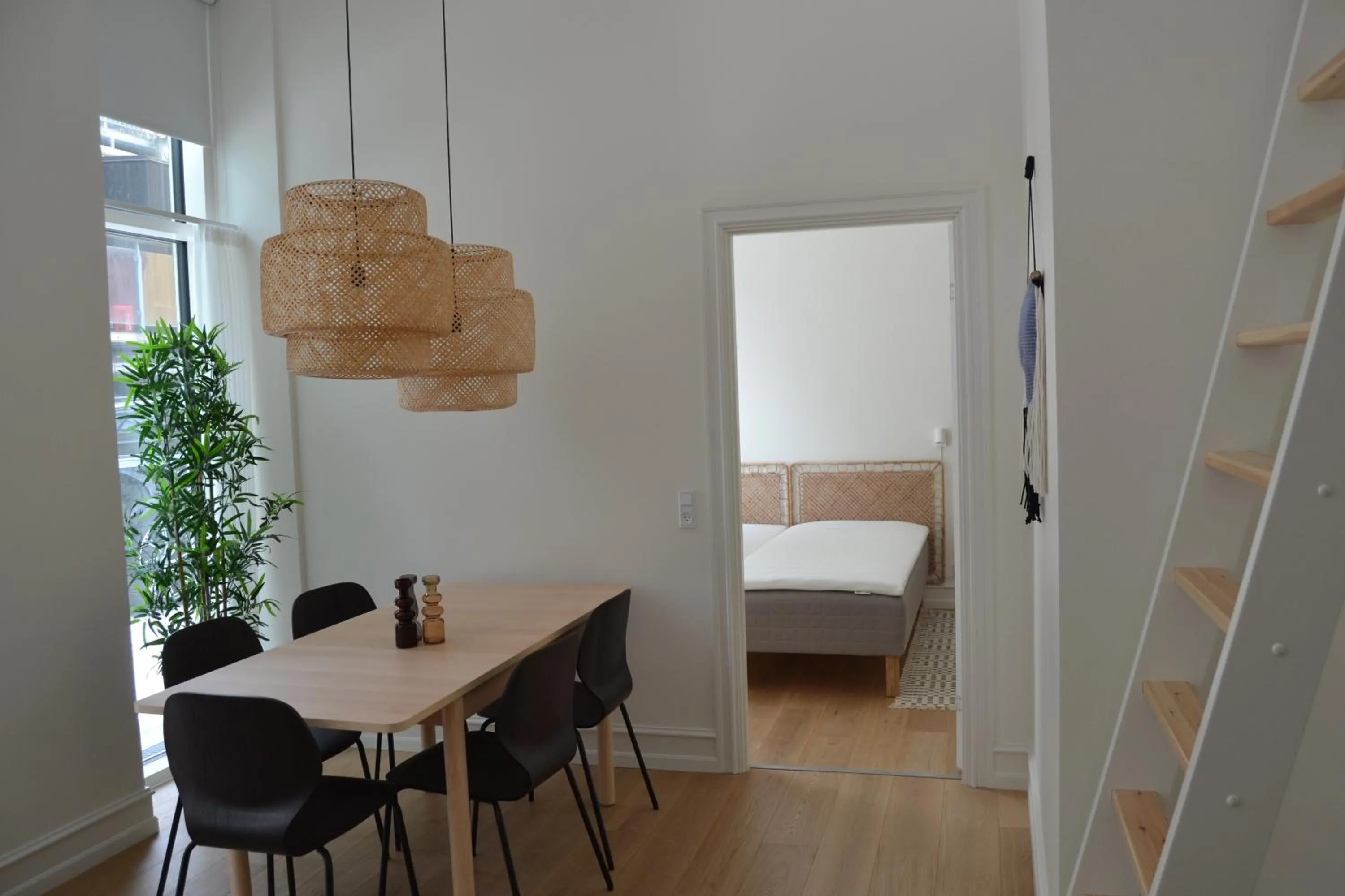 Seating area, Bed in Hotel Lille Nyhavn
