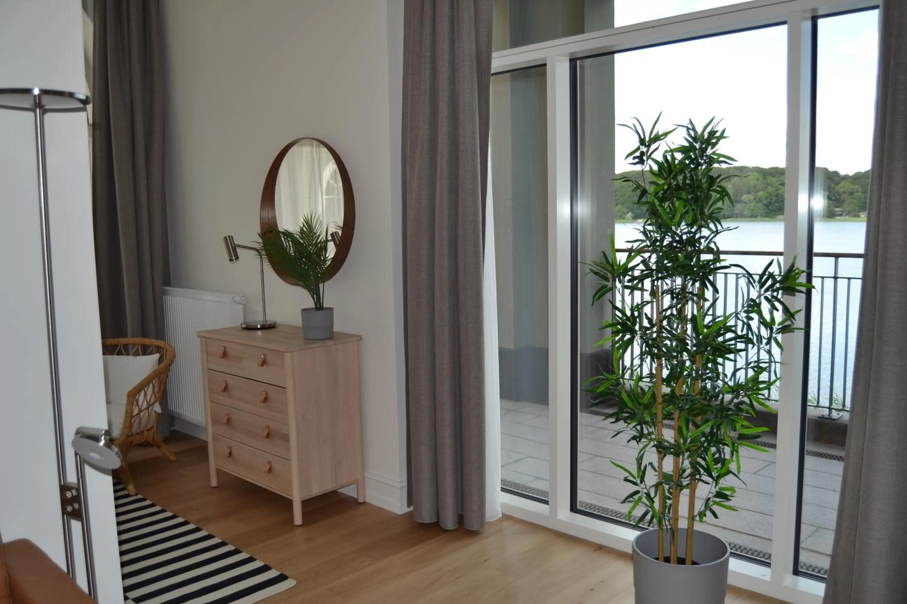 Lake view in Hotel Lille Nyhavn