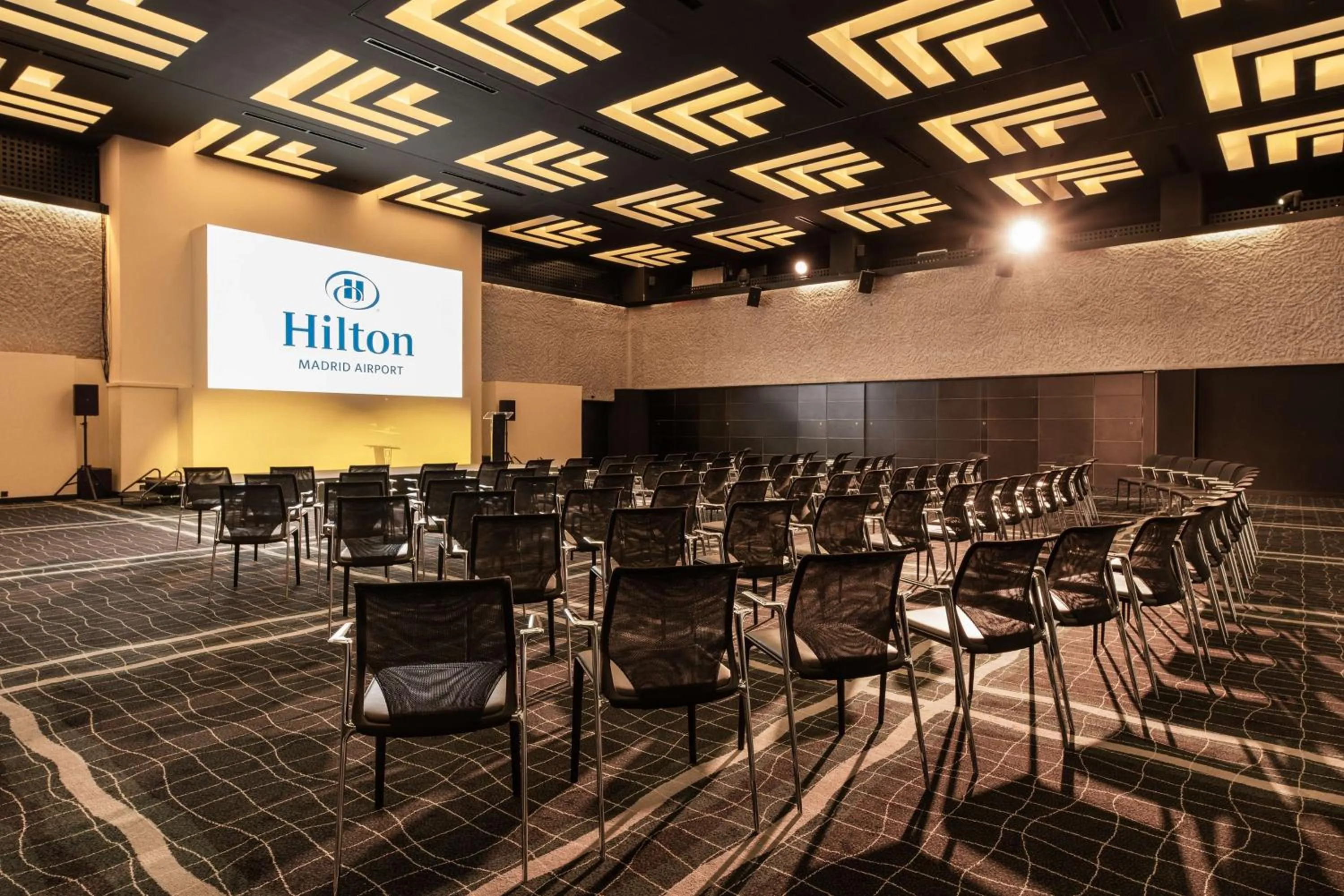 Meeting/conference room in Hilton Madrid Airport