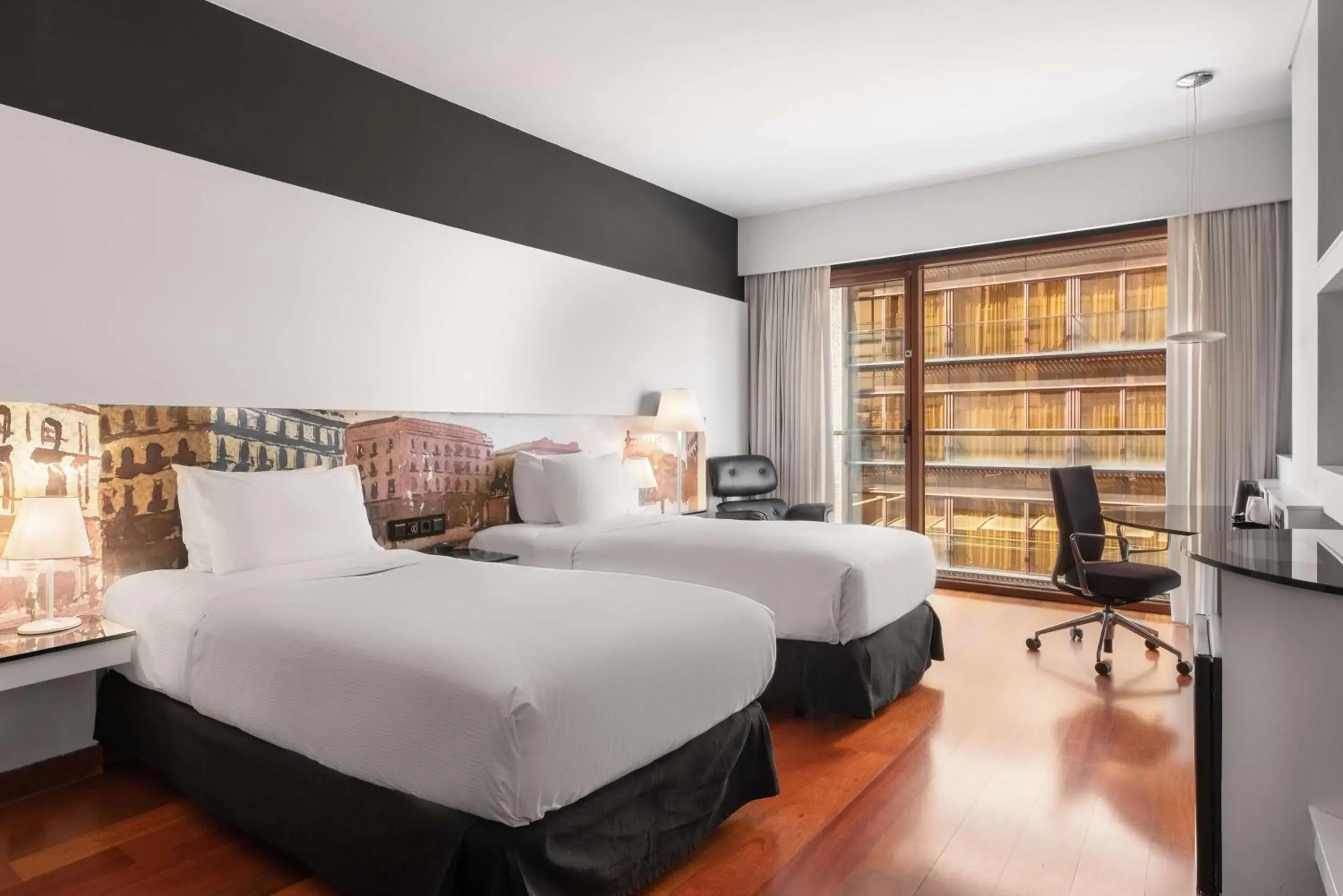 Twin Room in Hilton Madrid Airport Twin Room in Hilton Madrid Airport