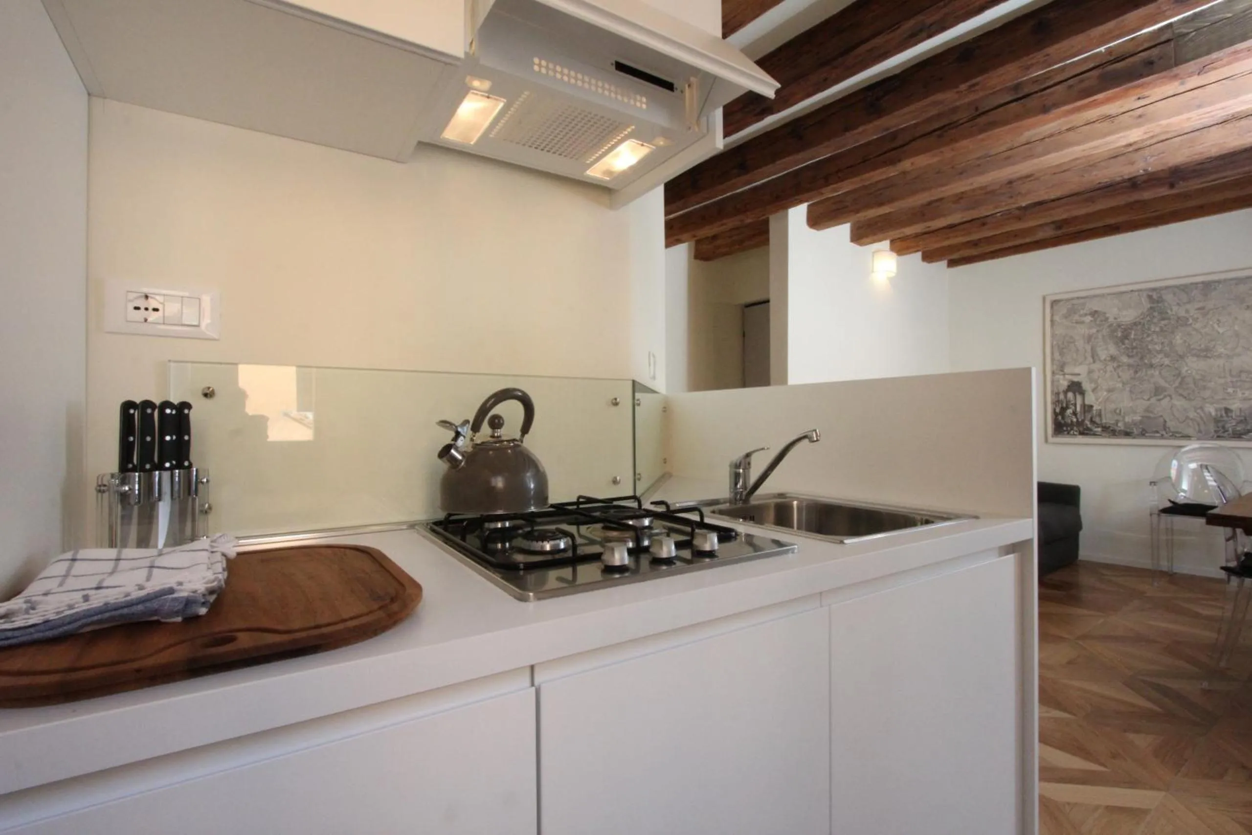 Kitchen or kitchenette in City Apartments Salute-Accademia