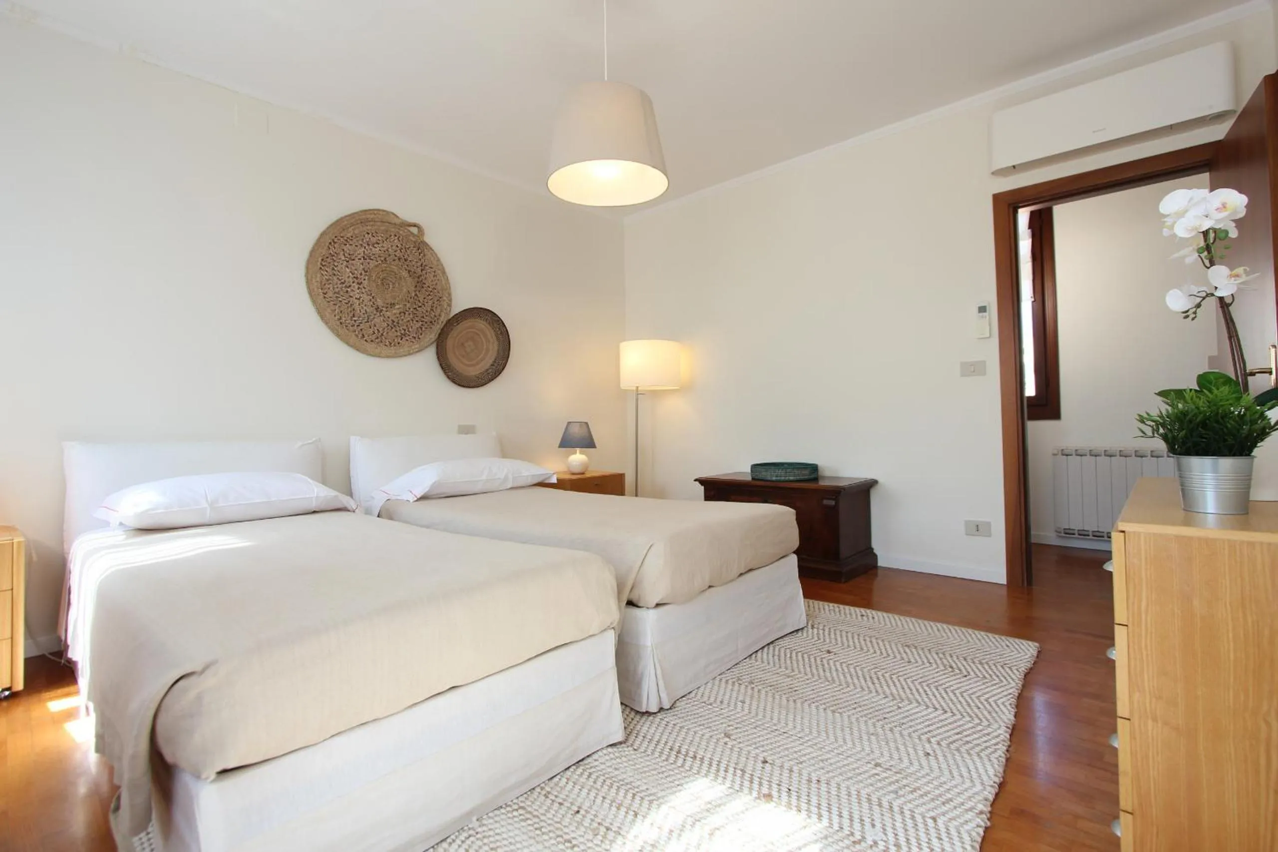 Bed in City Apartments Salute-Accademia