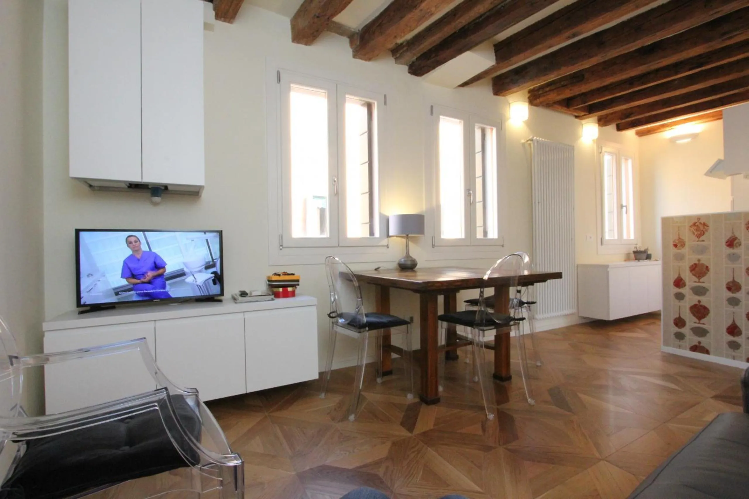 Dining area in City Apartments Salute-Accademia
