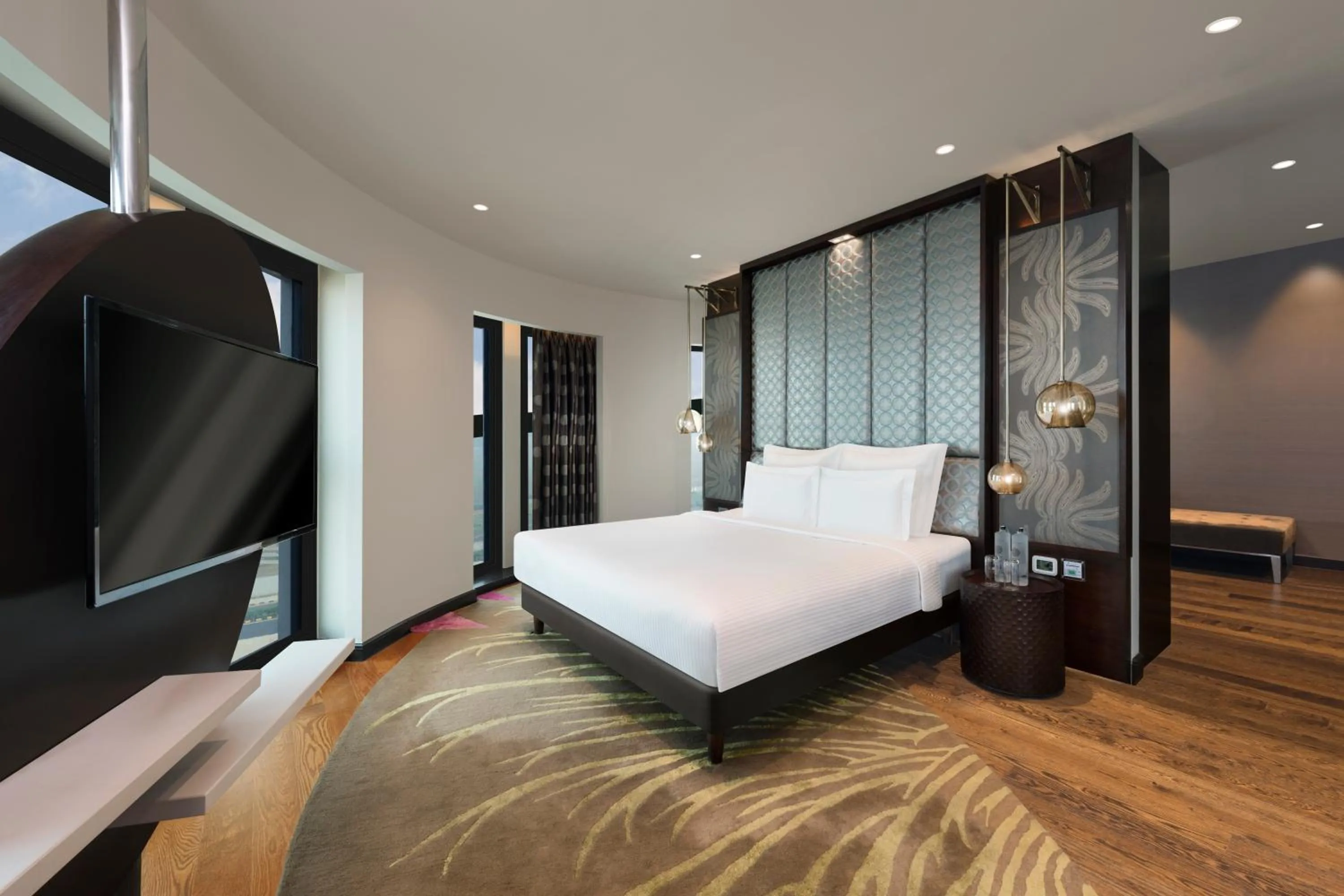 Bedroom, Bed in Pullman New Delhi Aerocity