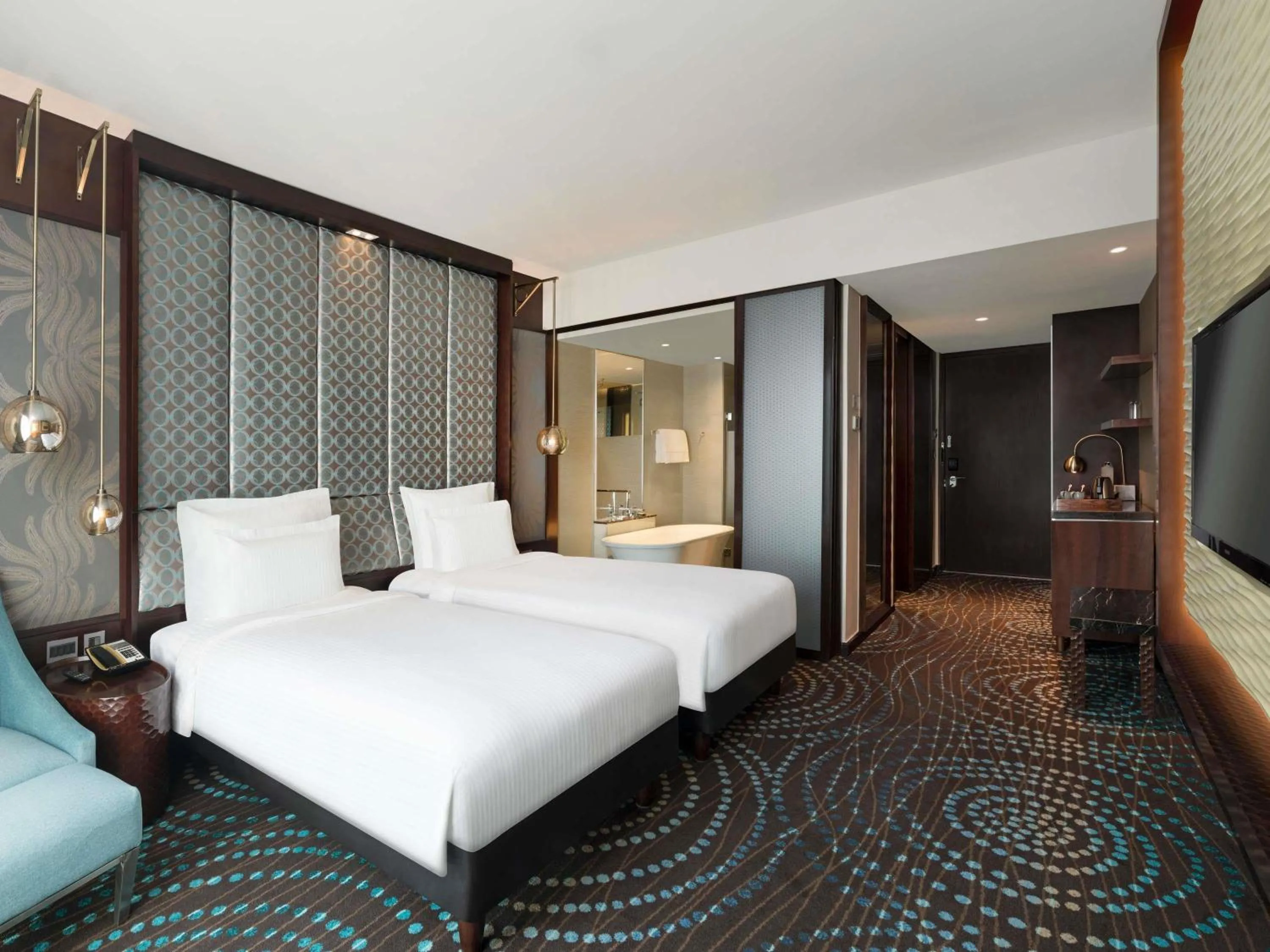 Bedroom, Bed in Pullman New Delhi Aerocity