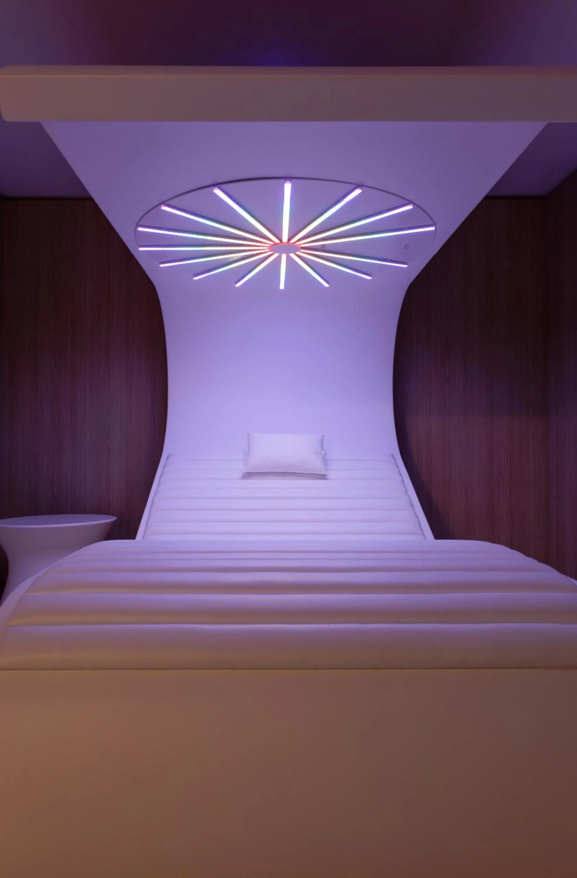 Spa and wellness centre/facilities, Bed in Cures Marines Hotel Thalasso & Spa Trouville - MGallery Collection