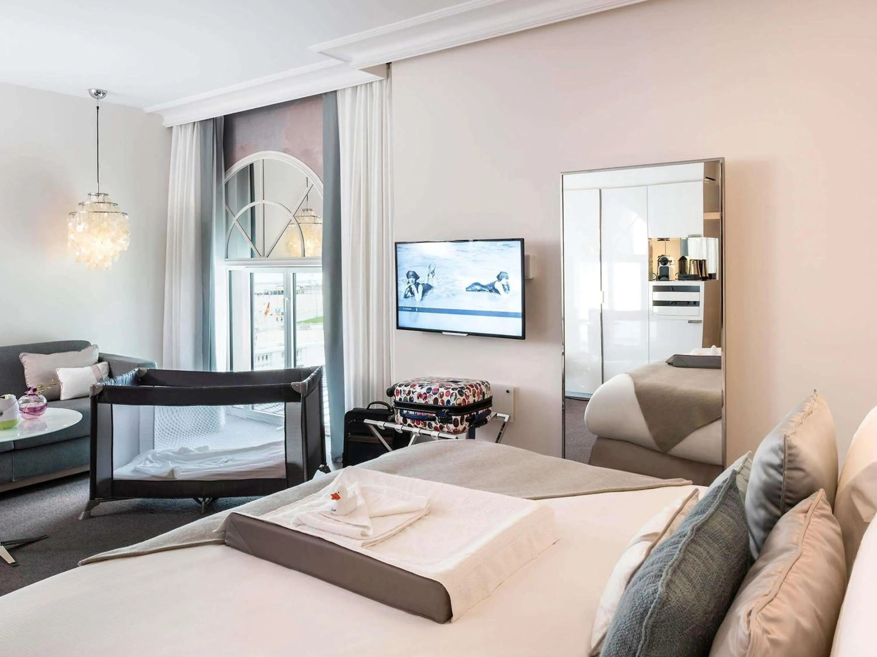 Bedroom, Bed in Cures Marines Hotel Thalasso & Spa Trouville - MGallery Collection