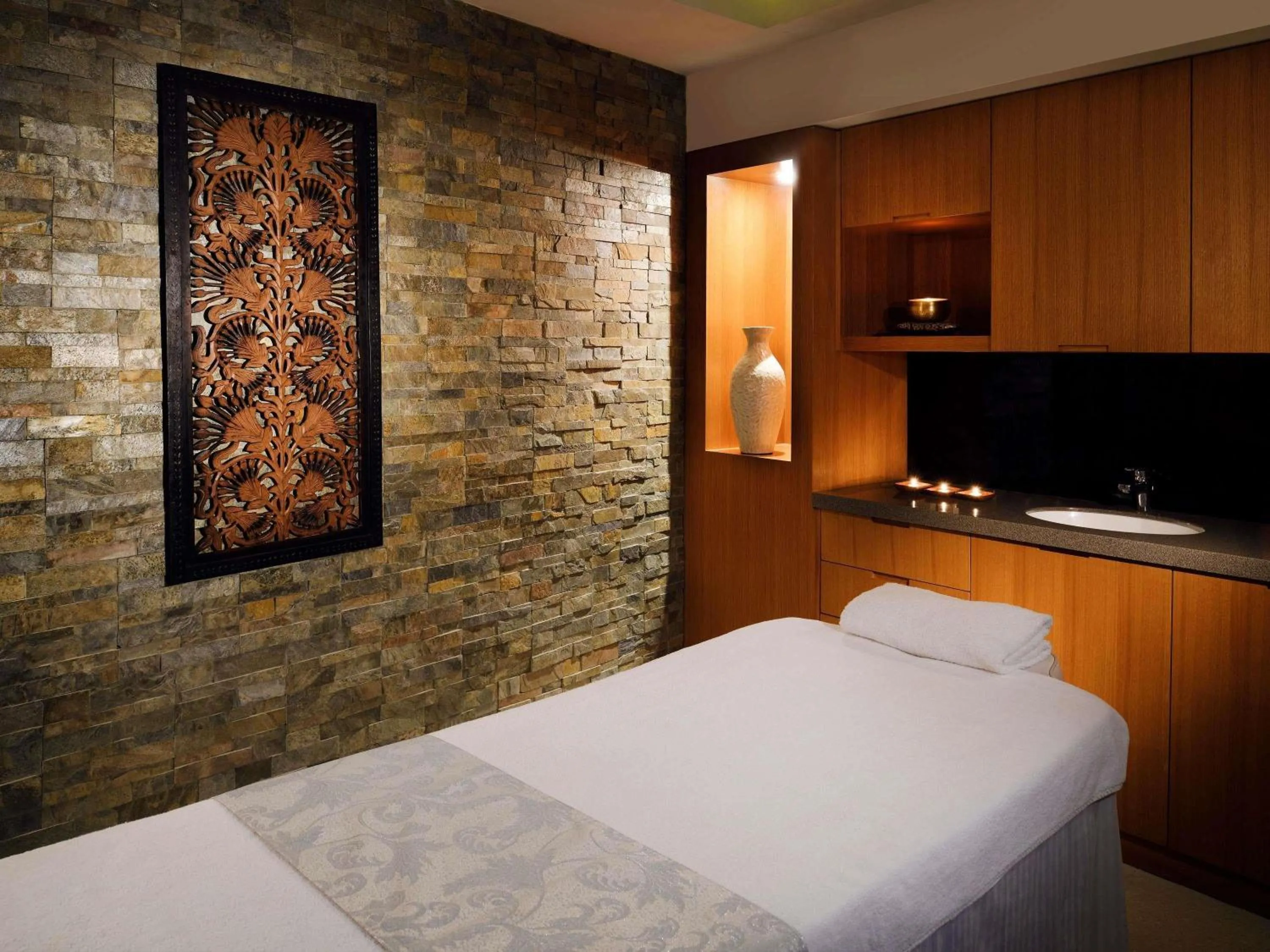 Spa and wellness centre/facilities, Bed in Adagio Premium Dubai Al Barsha