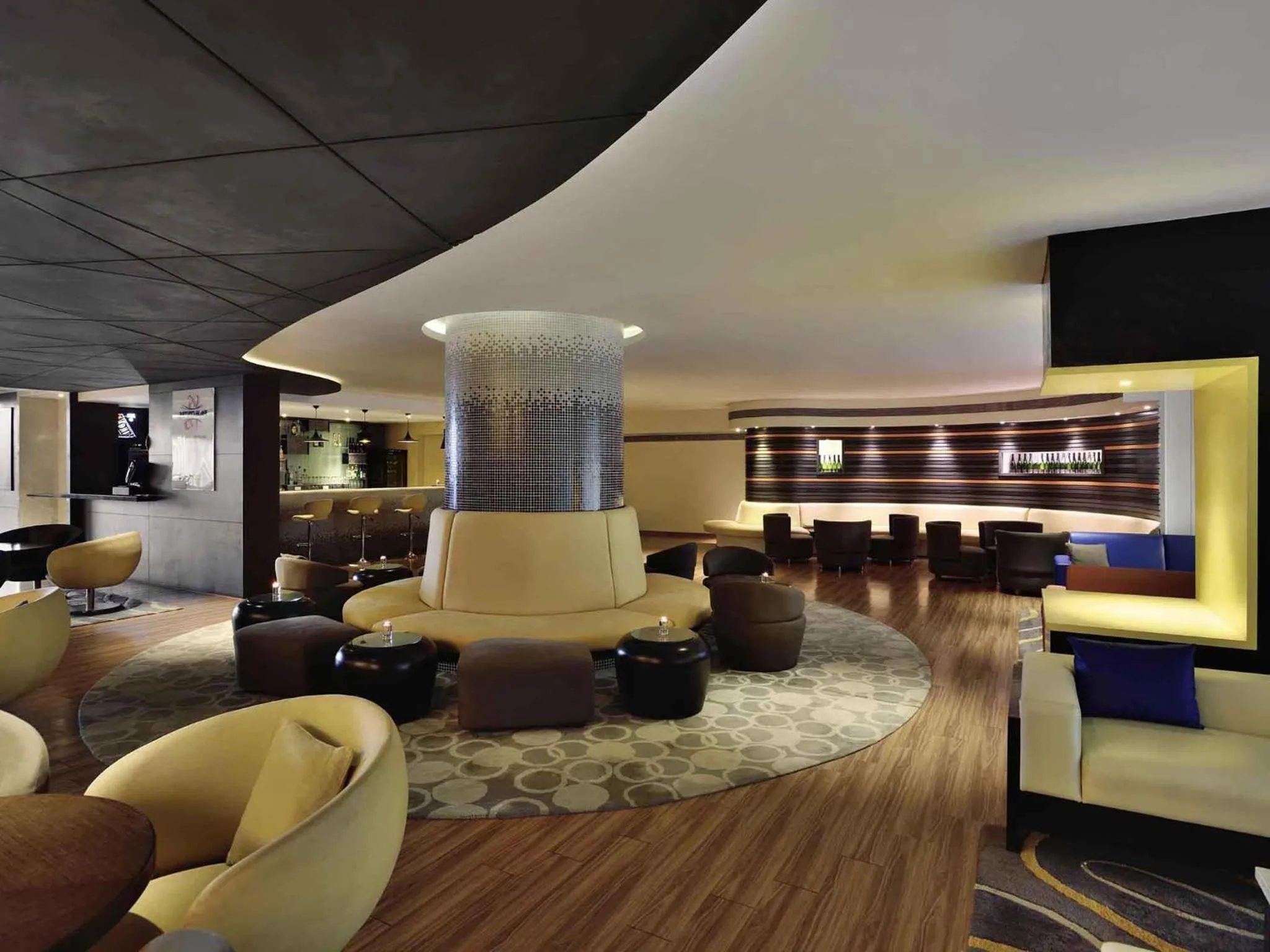 Lounge or bar in Novotel Imagicaa Khopoli