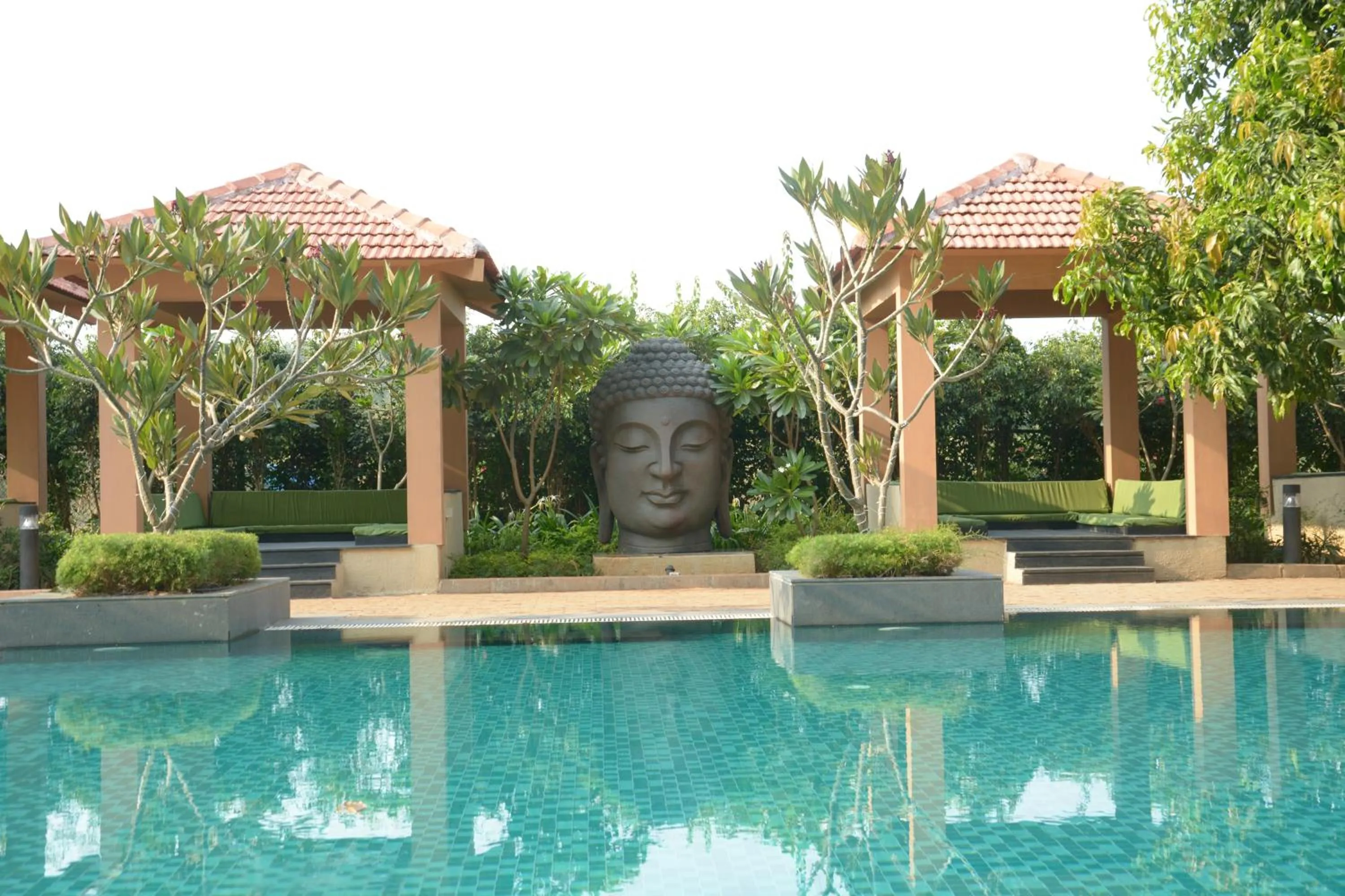 Swimming pool in Novotel Imagicaa Khopoli