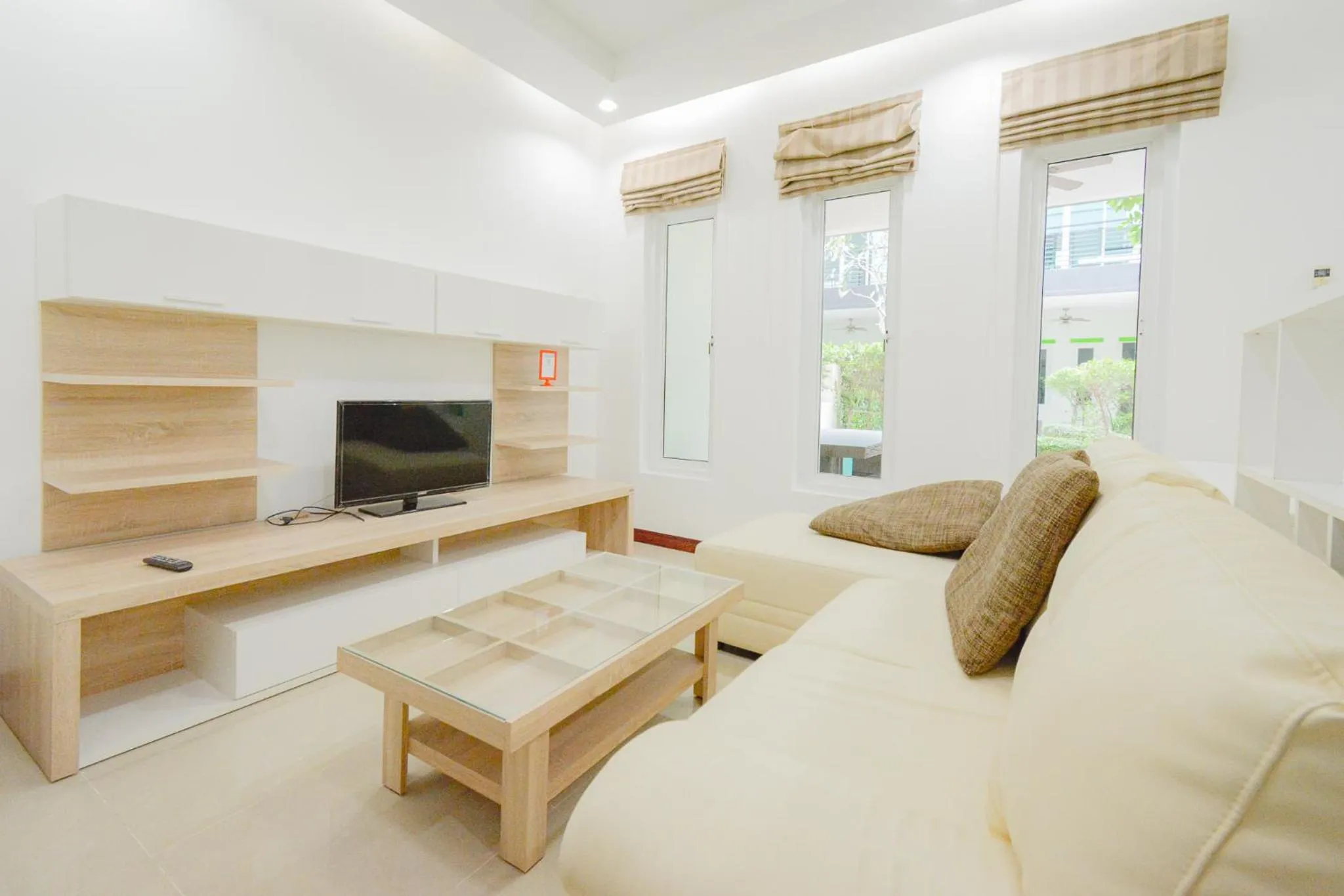 TV and multimedia in Baan Noppadol Hua Hin Resort