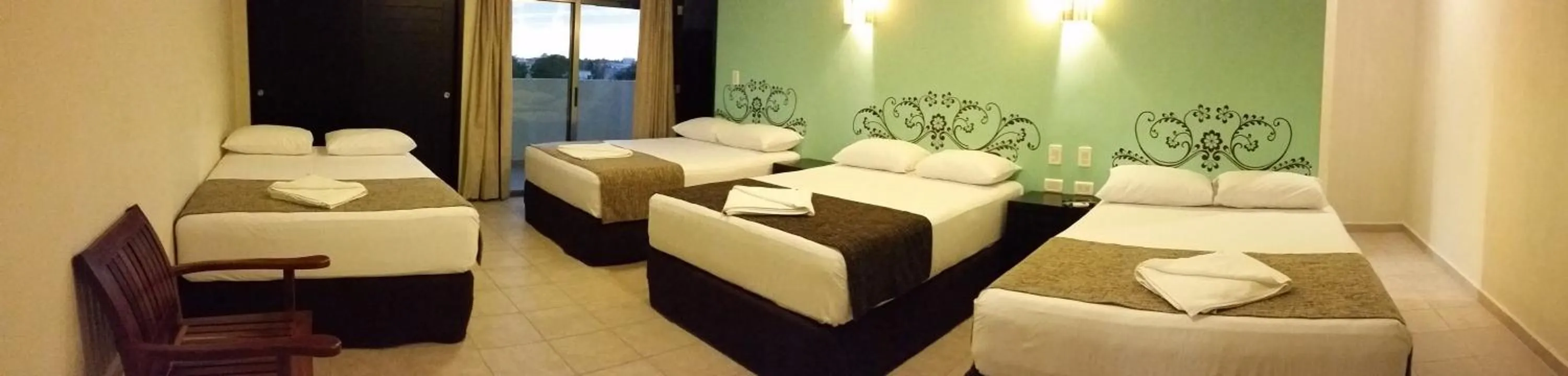 Photo of the whole room in Angelo's Hotel