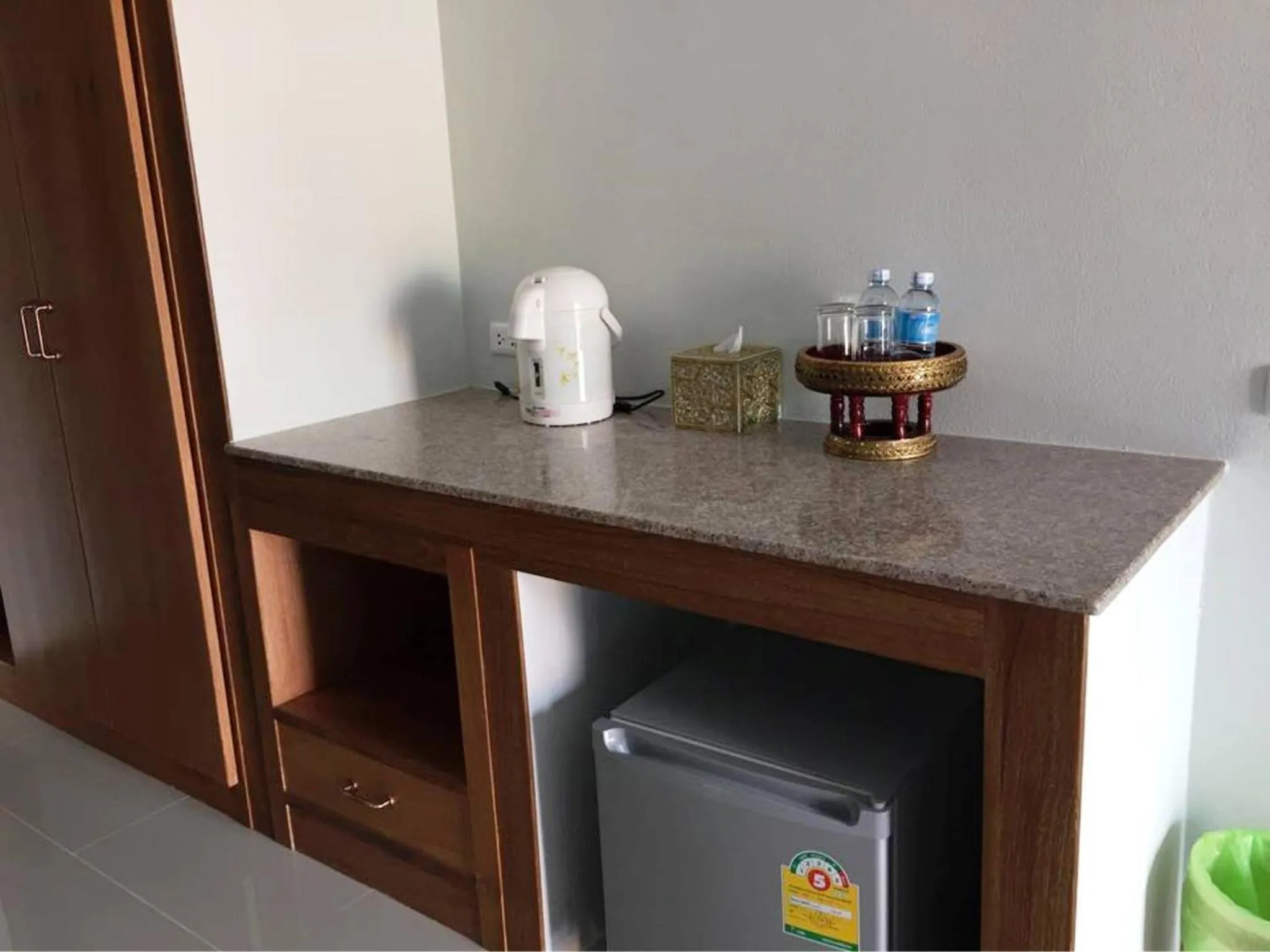 Decorative detail in The Sun Terrace