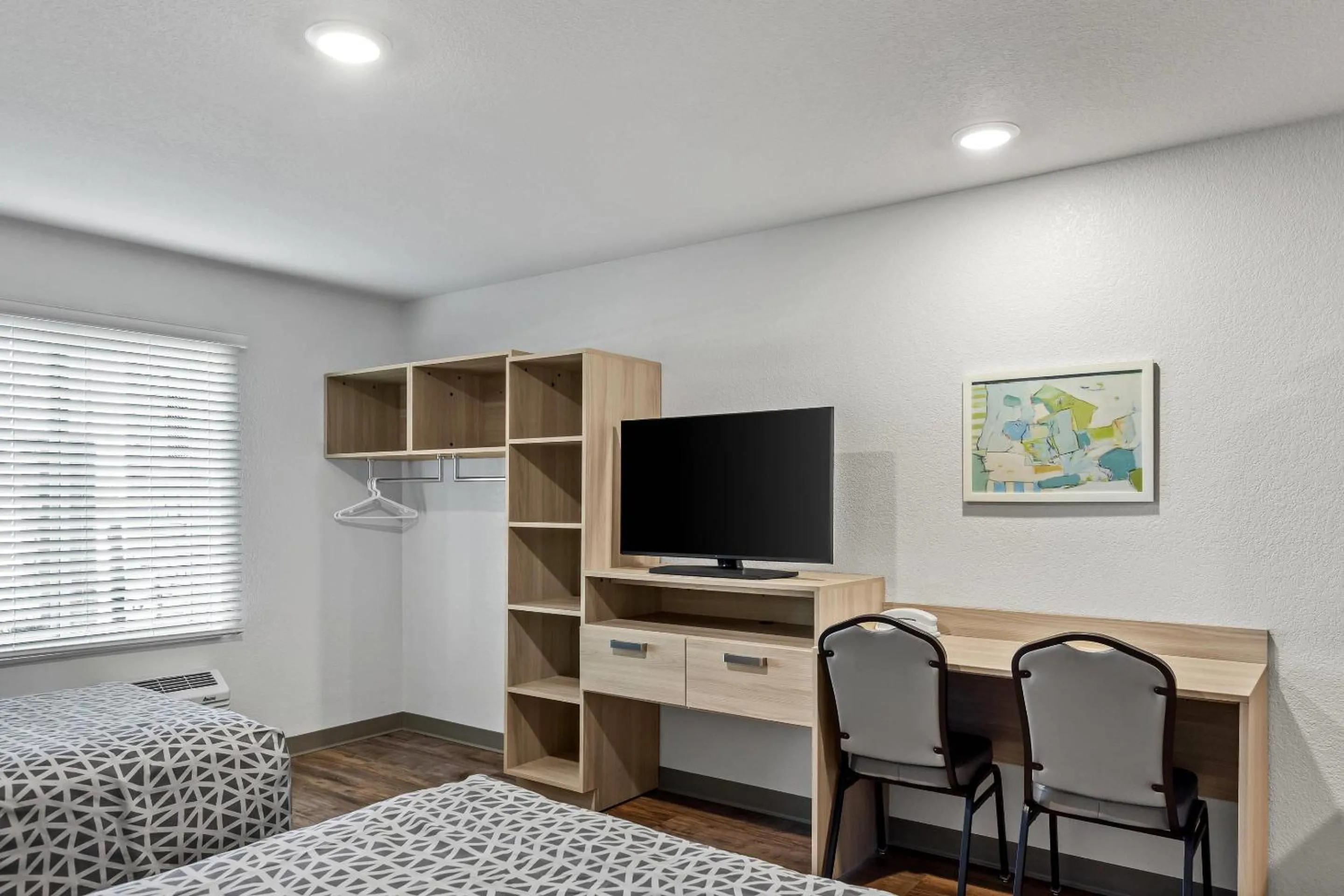 Bedroom, Bed in WoodSpring Suites St Peters-OFallon