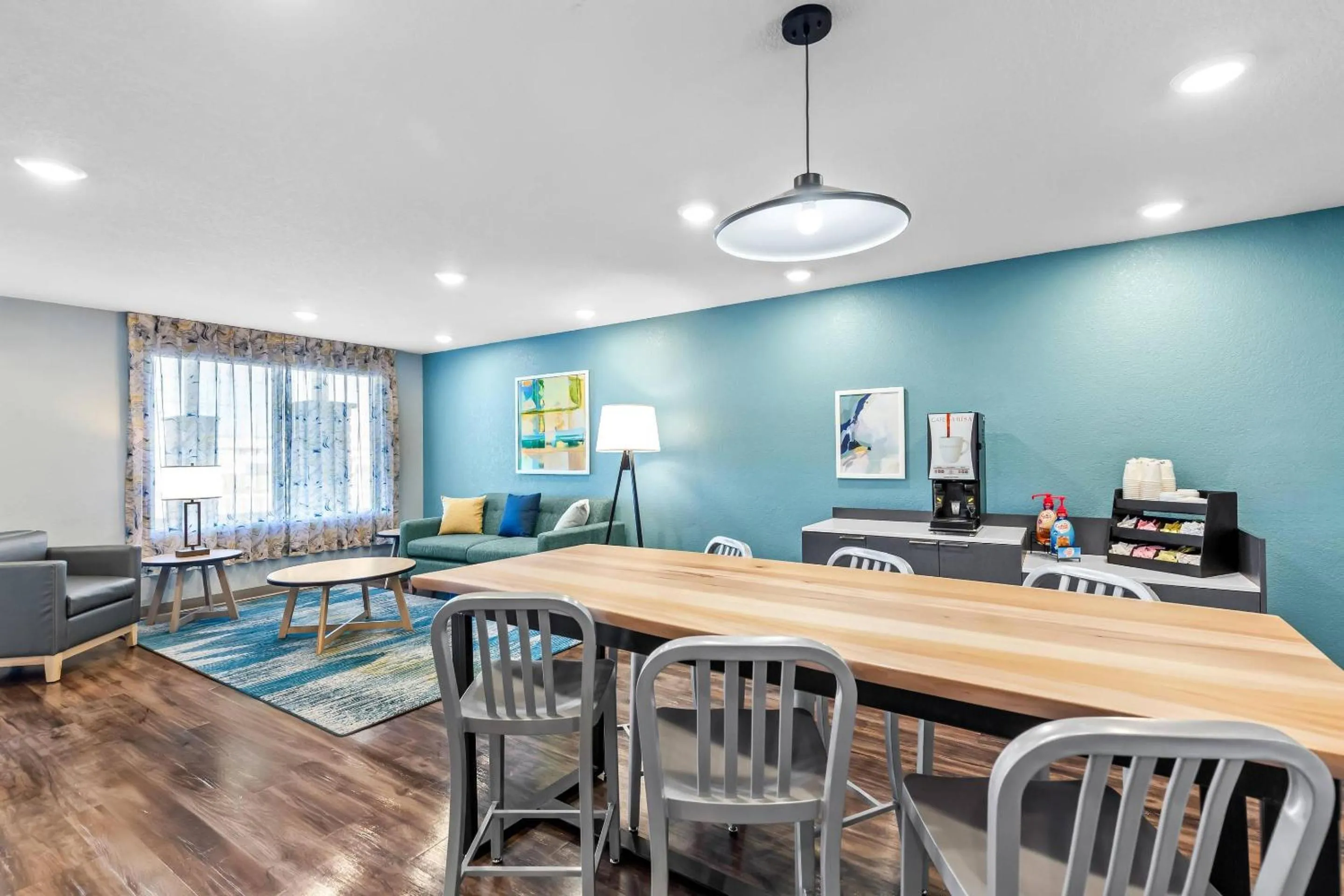 Lobby or reception in WoodSpring Suites St Peters-OFallon