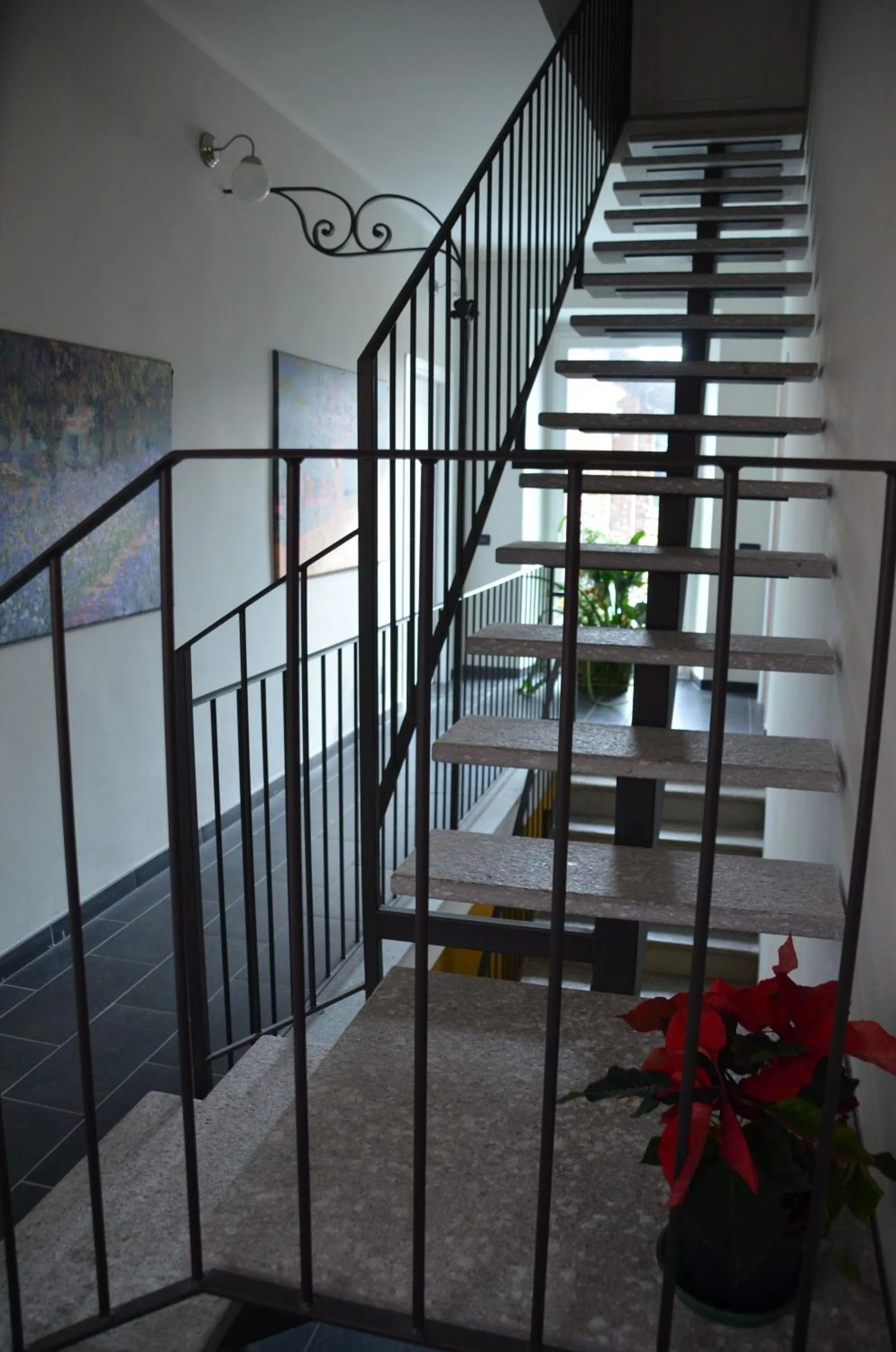 Facade/entrance in "B&B Sans égal", con CAMERE PRIVATE e APPARTAMENTI al PIANO TERRA a Biella