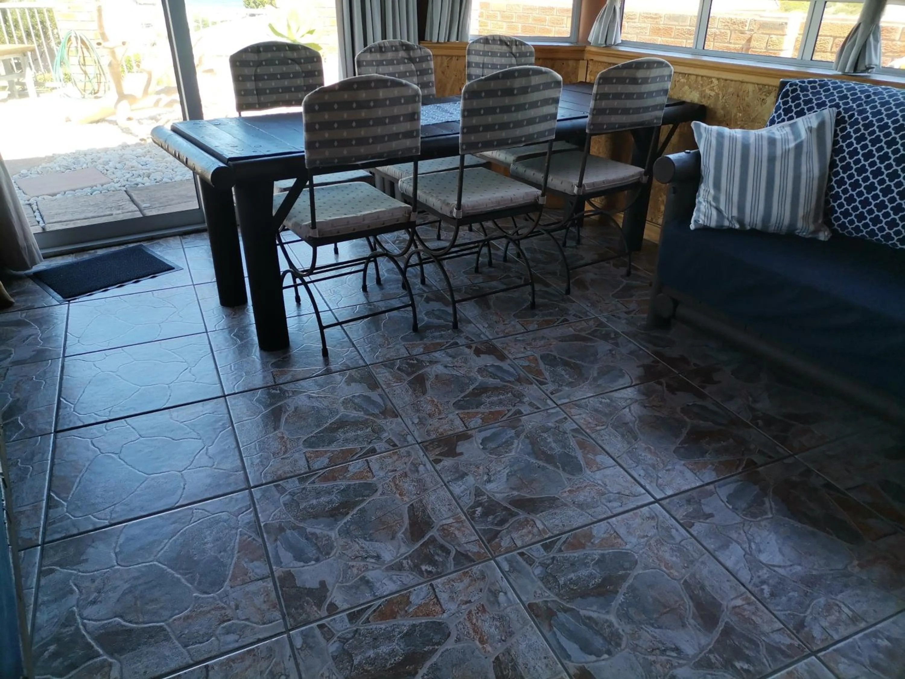 Walkerview Apartments