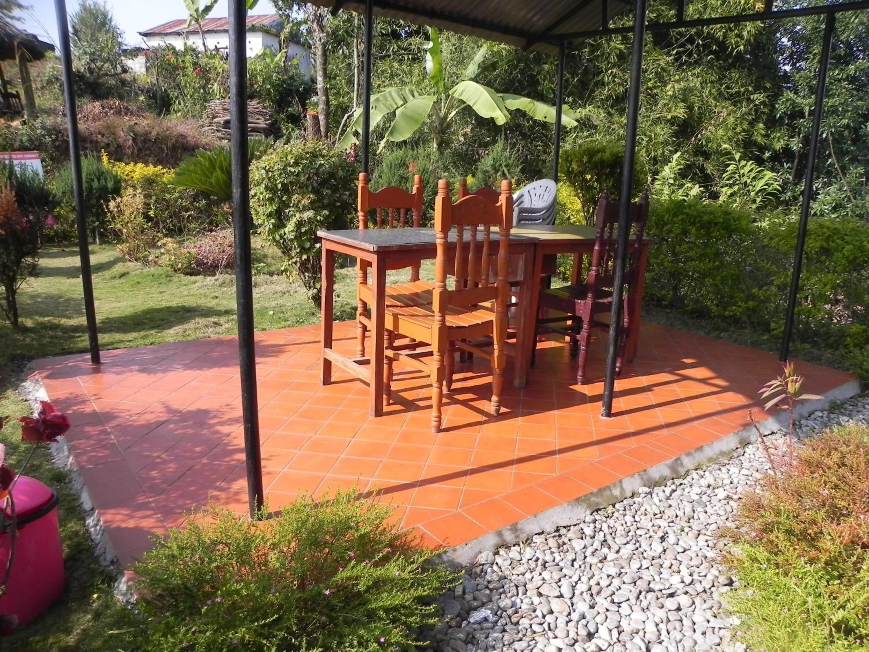 Dining area in Rupa View Guest house