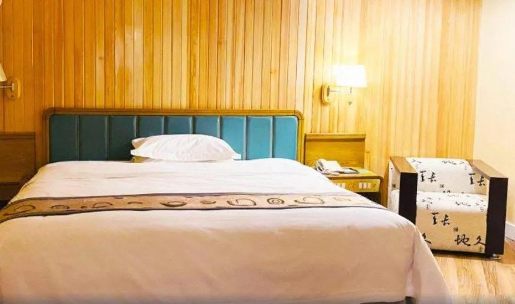 Bed in Changchun Garden Hotel