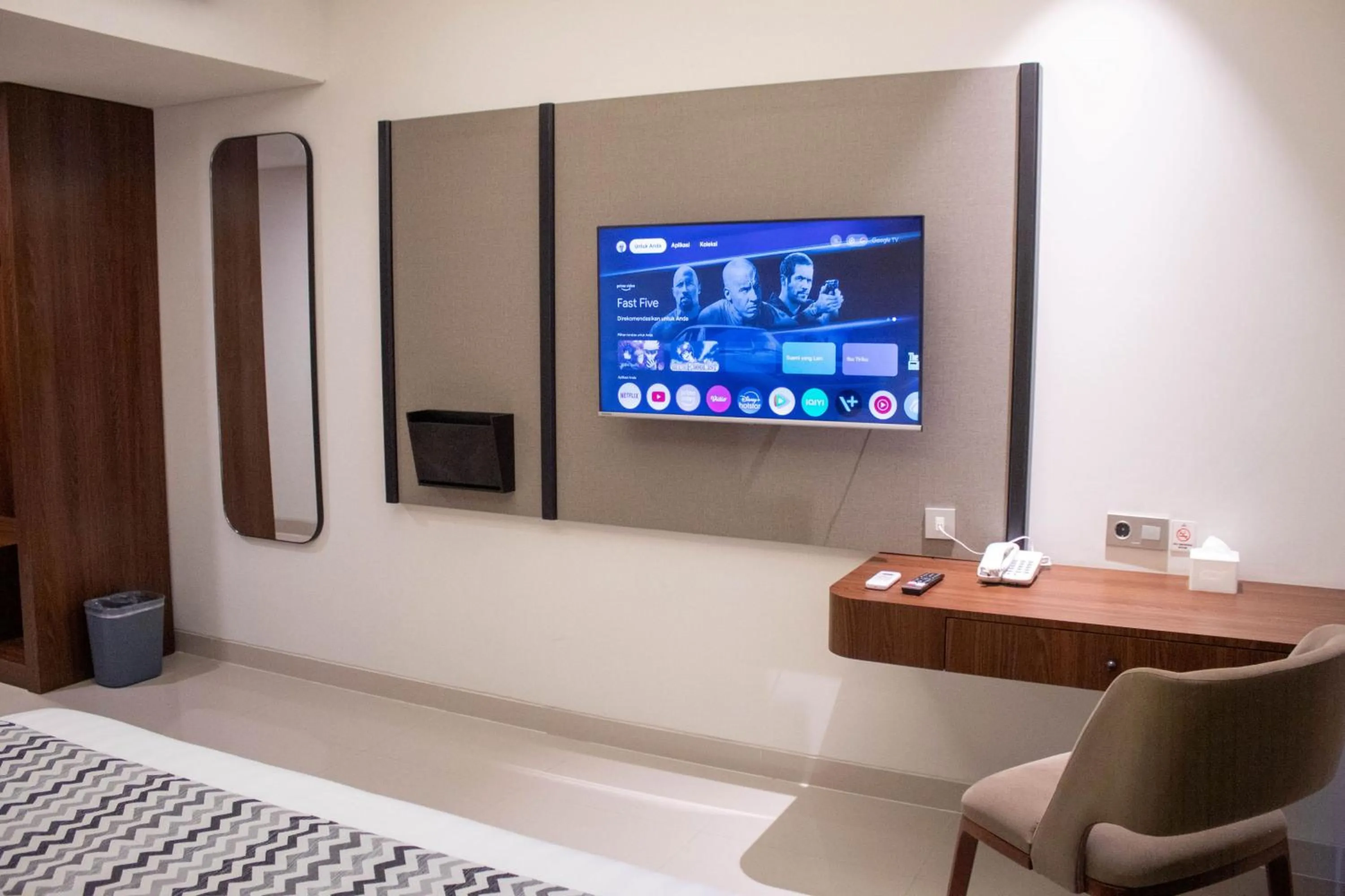 Azana Garden Hill Resort Blora