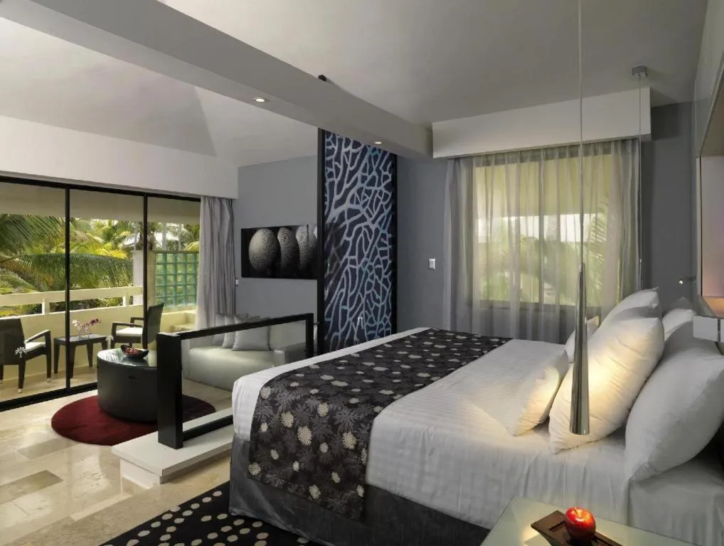 Bed in Paradisus Punta Cana Resort All Inclusive