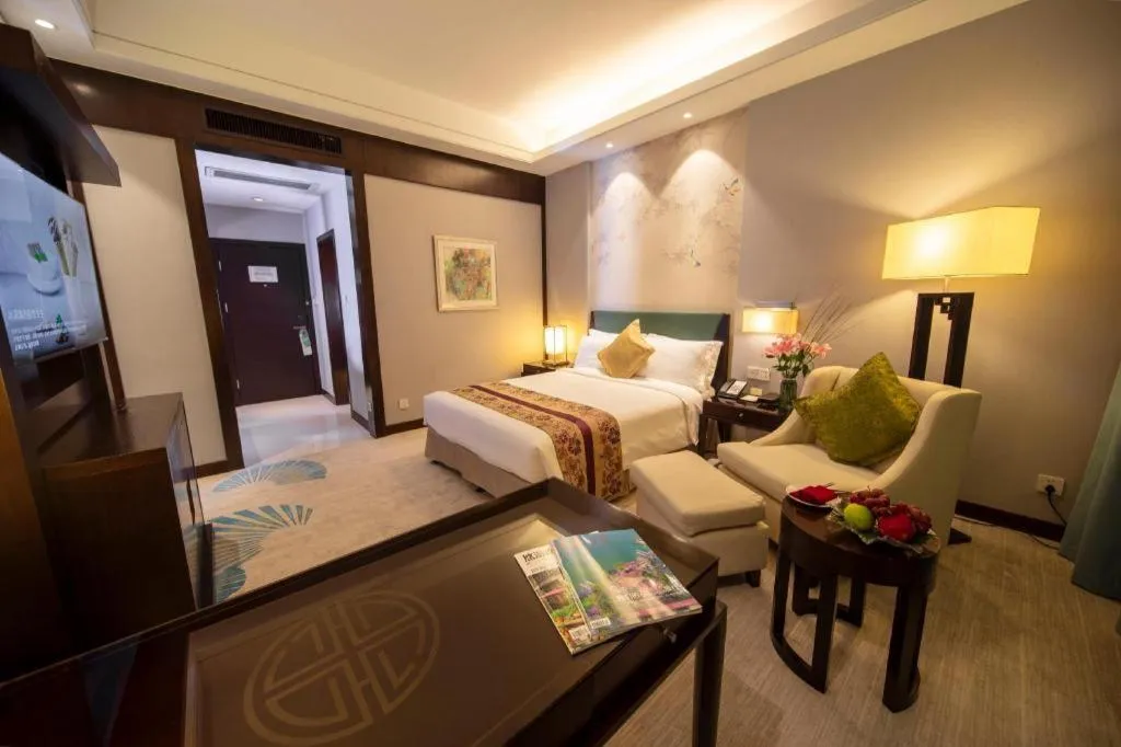 Bed in Jin Jiang Nanjing Hotel