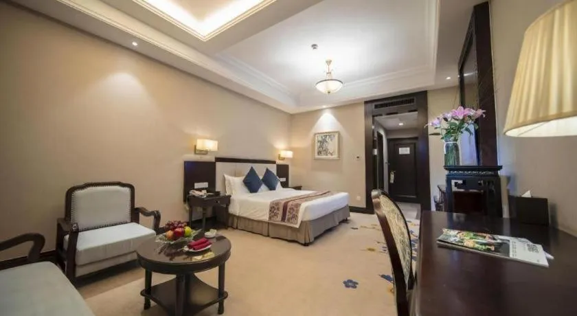 Bed in Jin Jiang Nanjing Hotel