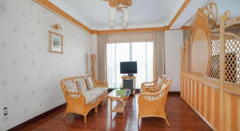 Senriver Hotel