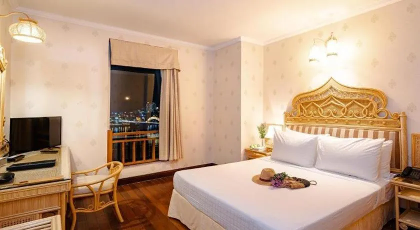 Bed in Senriver Hotel