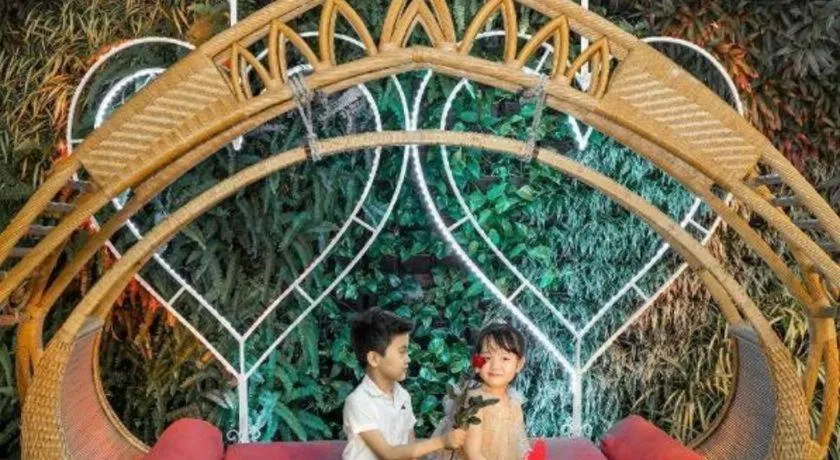 Senriver Hotel