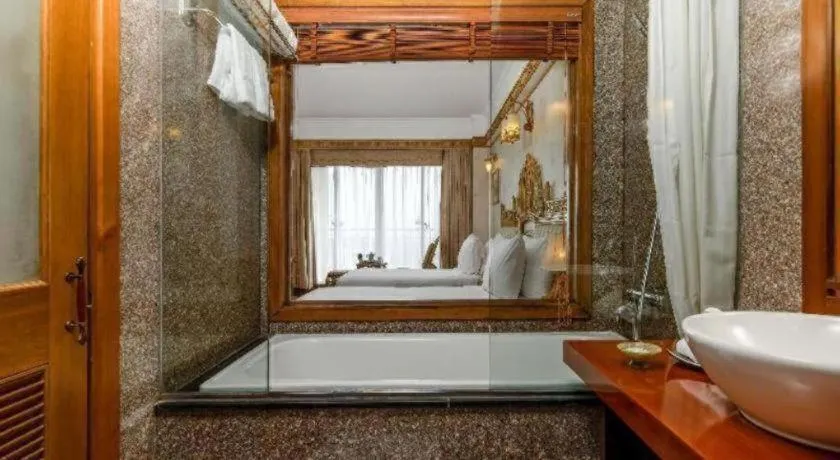 Senriver Hotel
