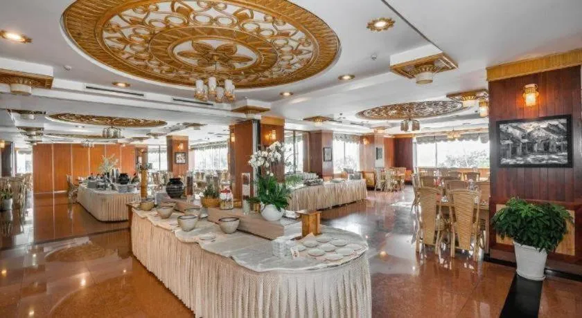 Senriver Hotel